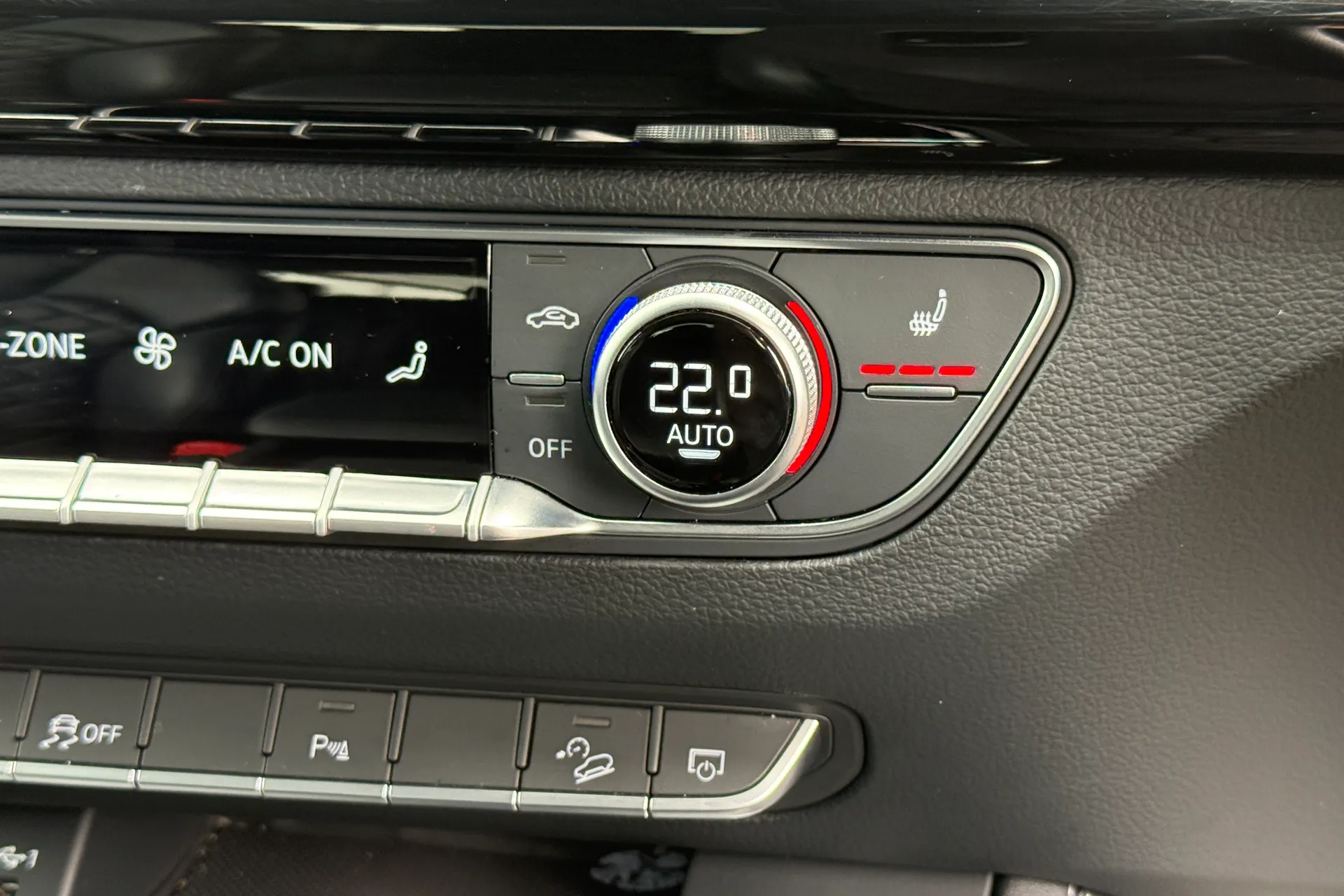 Audi Q5 SLN ED1 45TFSI MHEV QU thumbnail image number 29