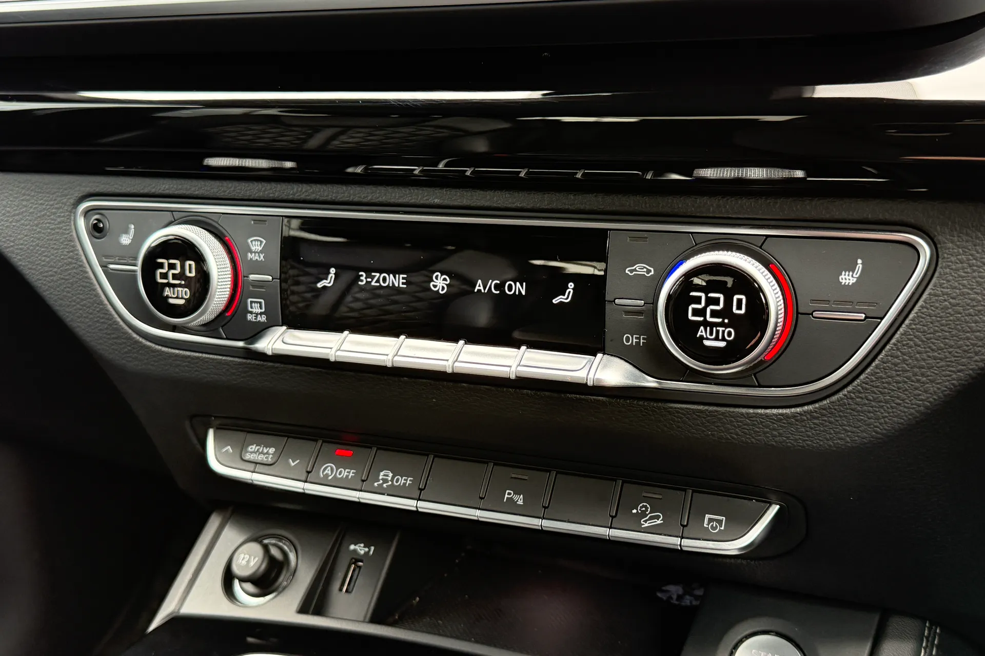 Audi Q5 SLN ED1 45TFSI MHEV QU thumbnail image number 23