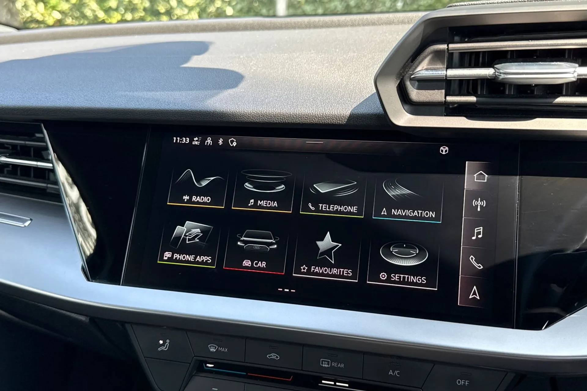 Audi A3 thumbnail image number 17