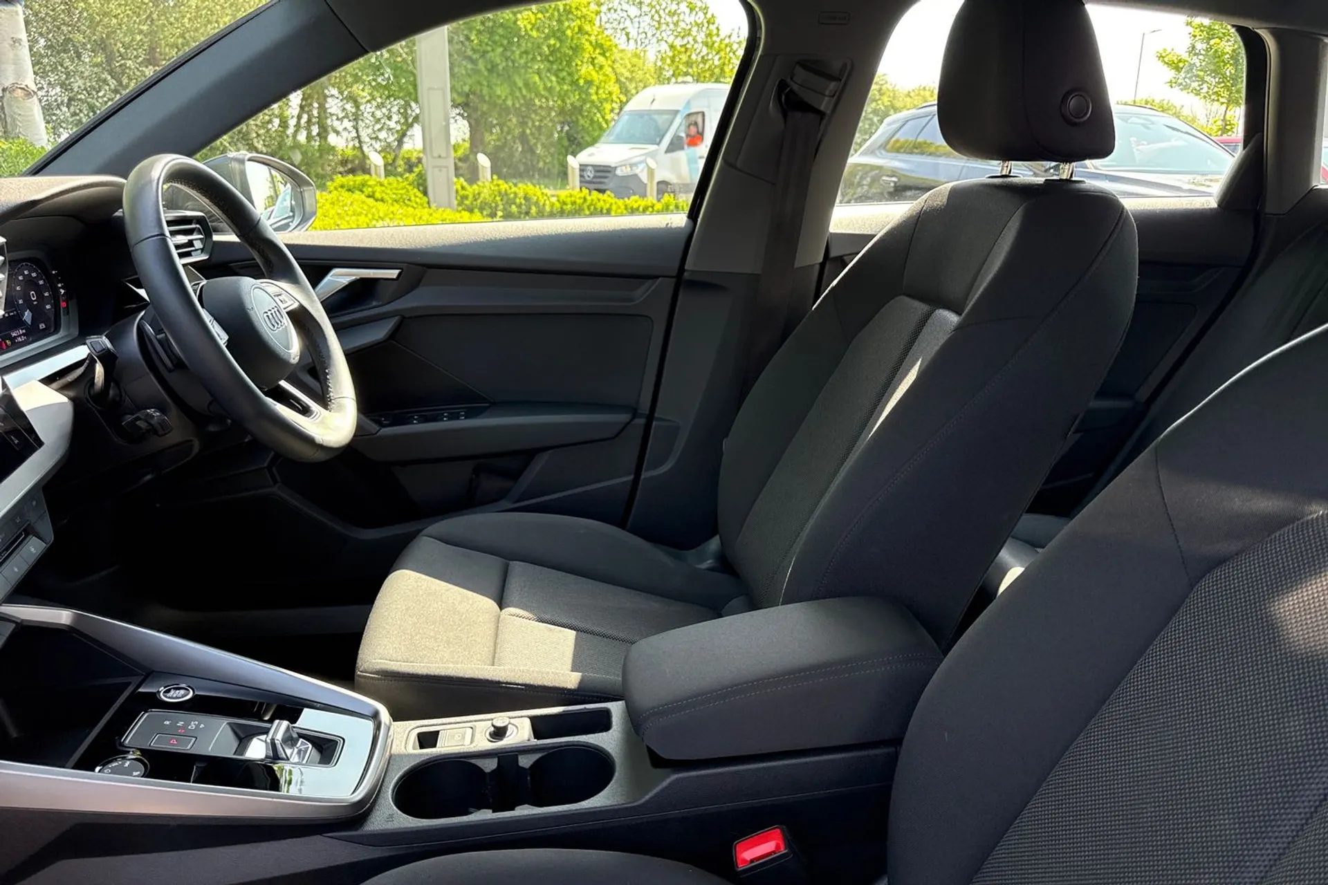 Audi A3 thumbnail image number 43