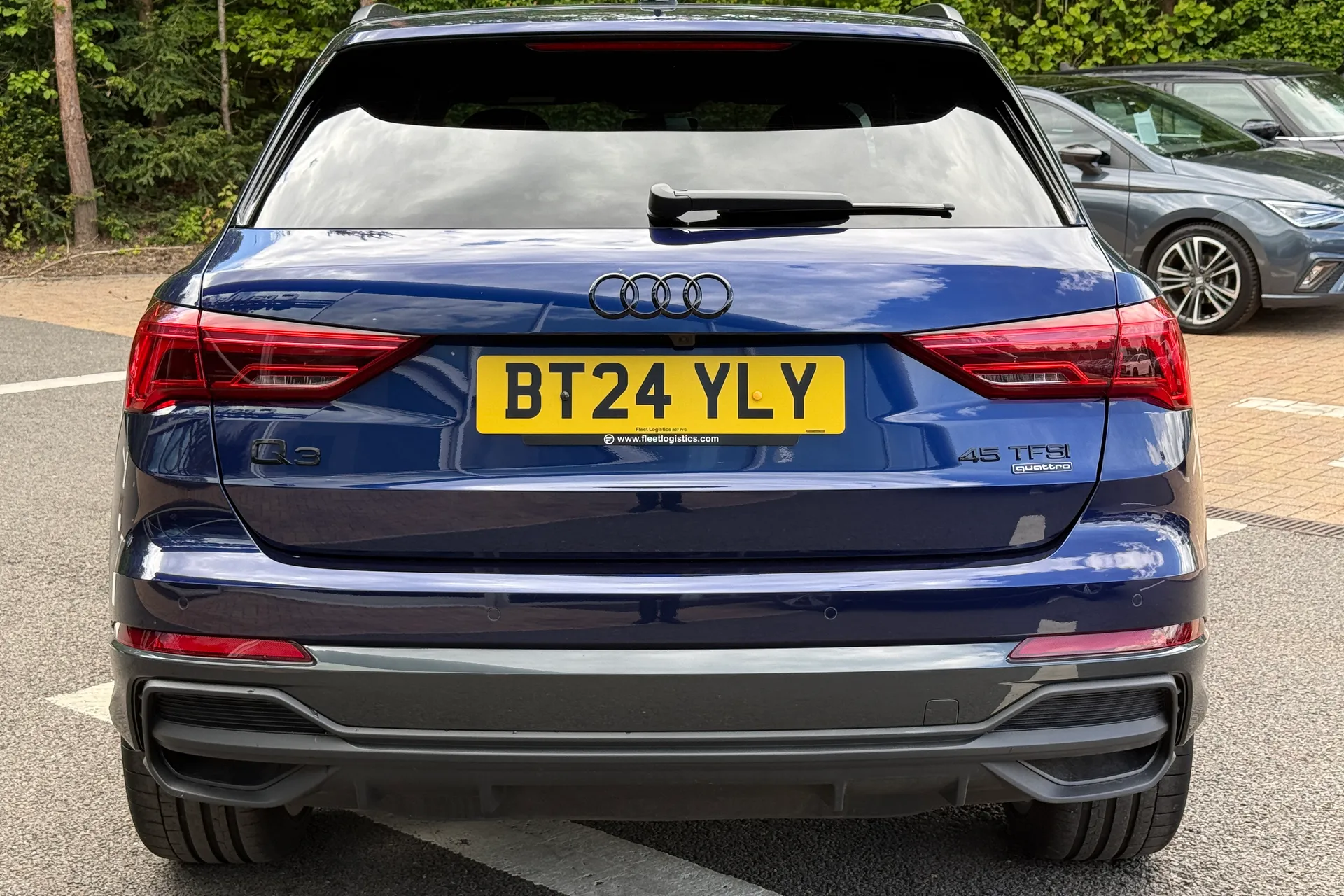 Audi Q3 thumbnail image number 44