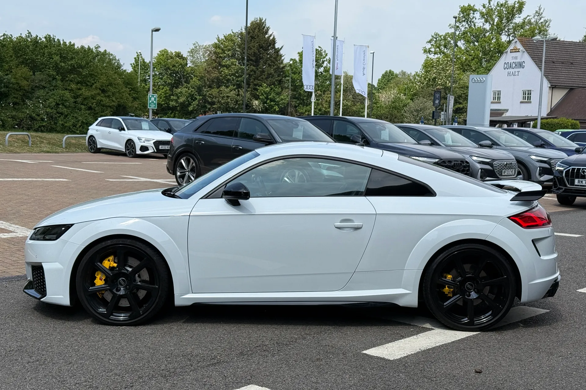 Audi TT thumbnail image number 47