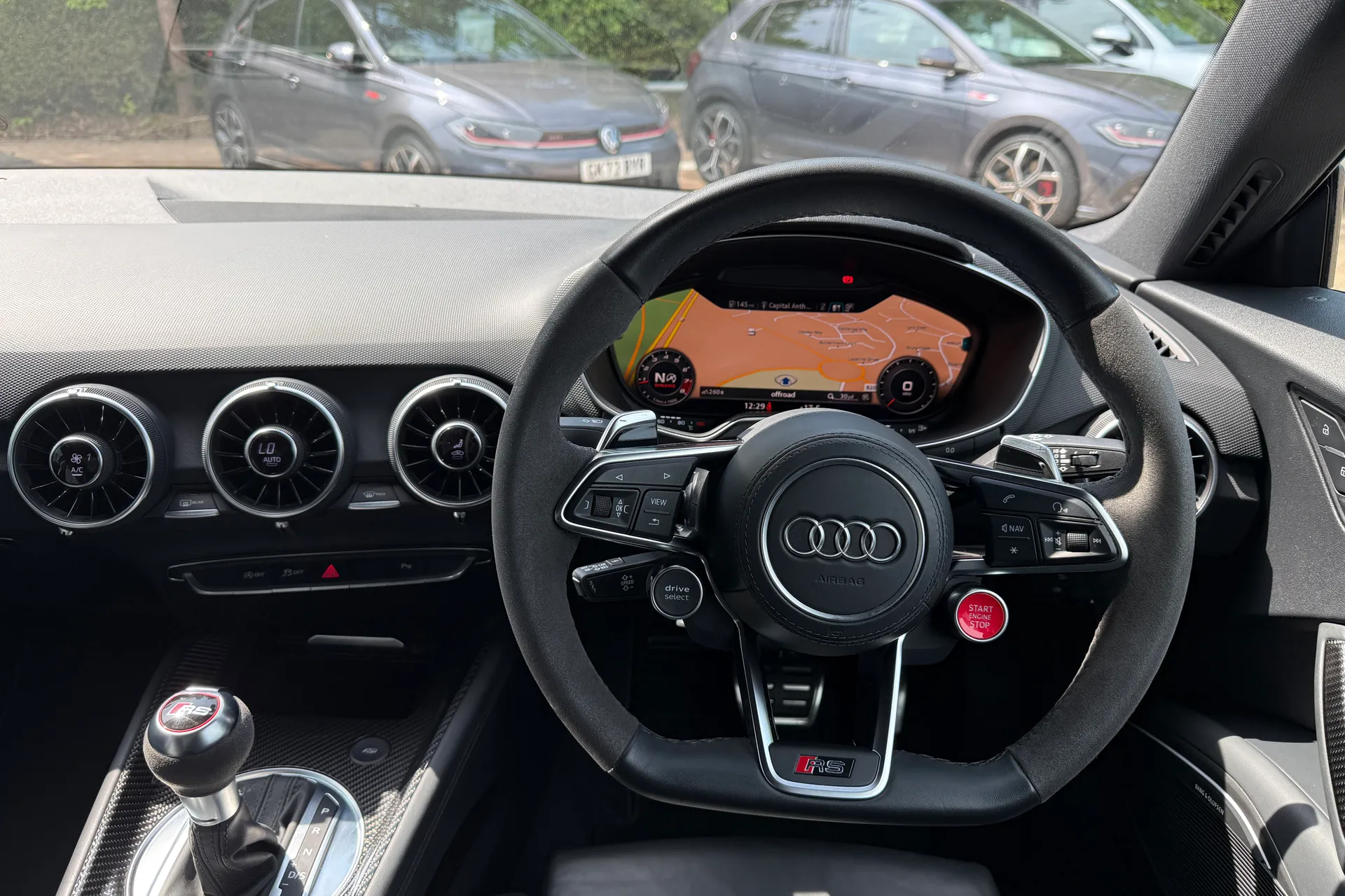 Audi TT thumbnail image number 36