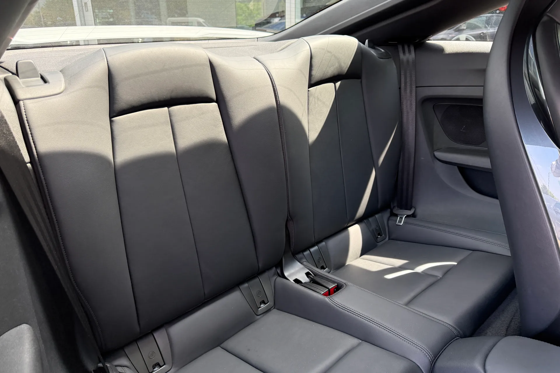 Audi TT thumbnail image number 31