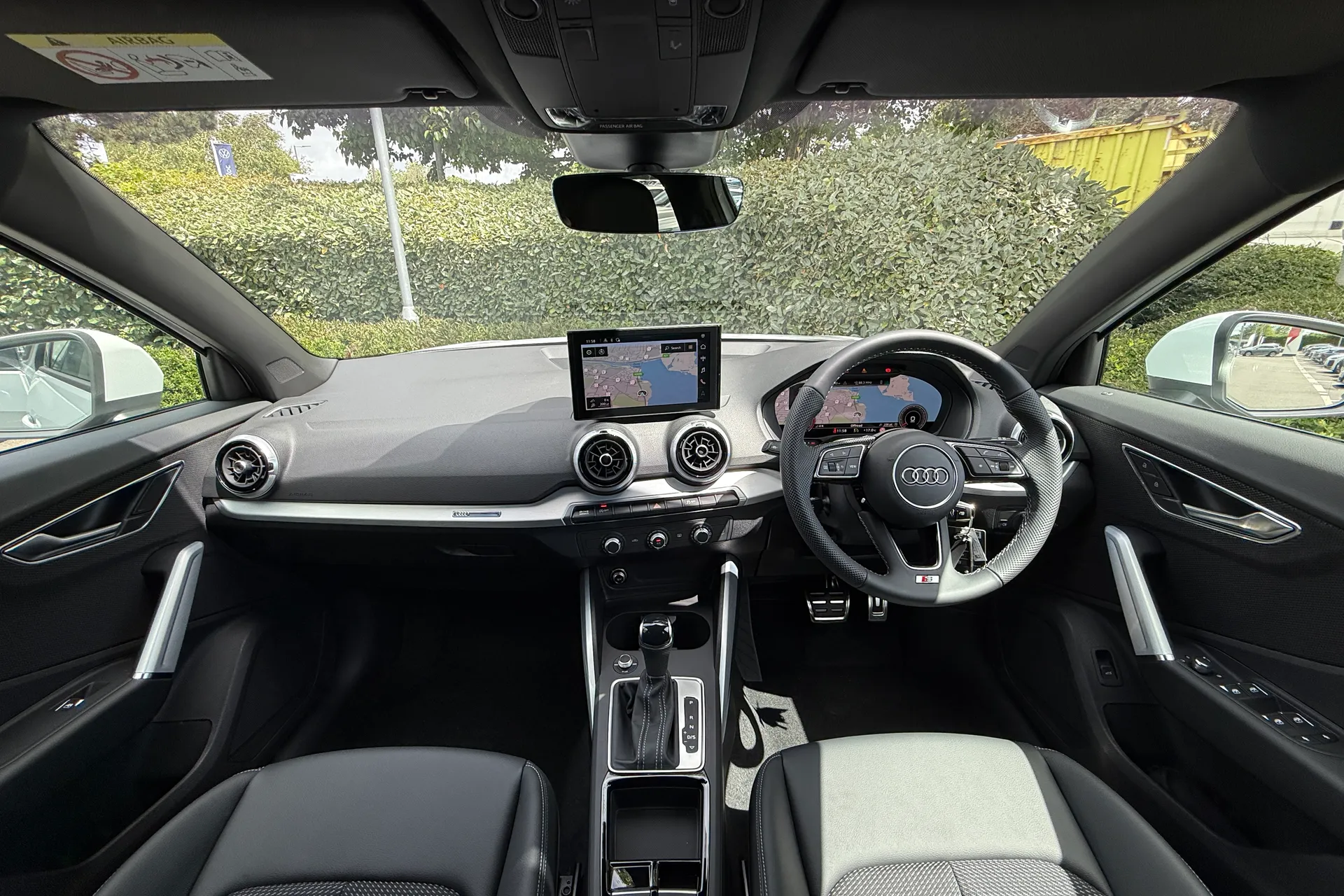 Audi Q2 thumbnail image number 4