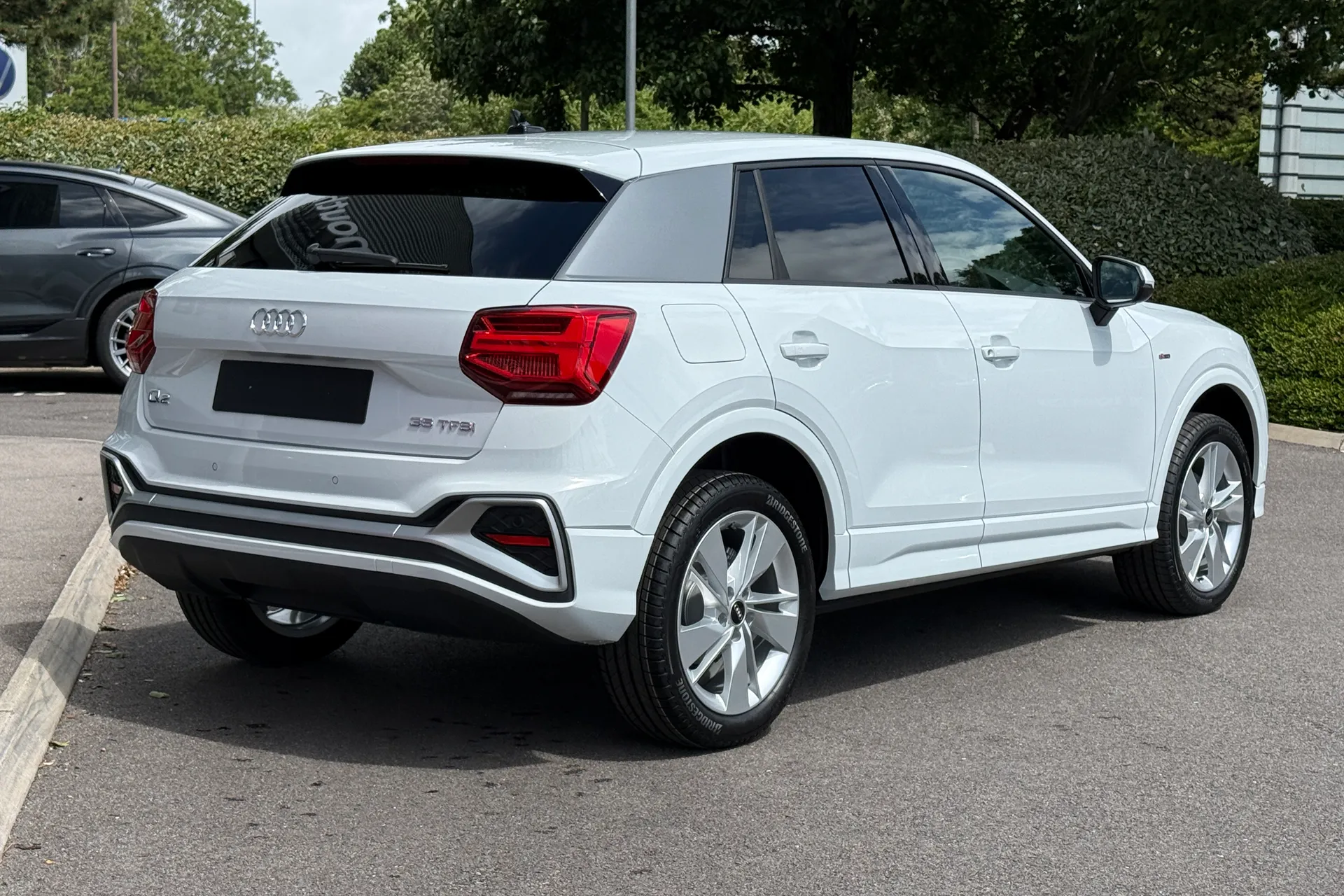 Audi Q2 thumbnail image number 7