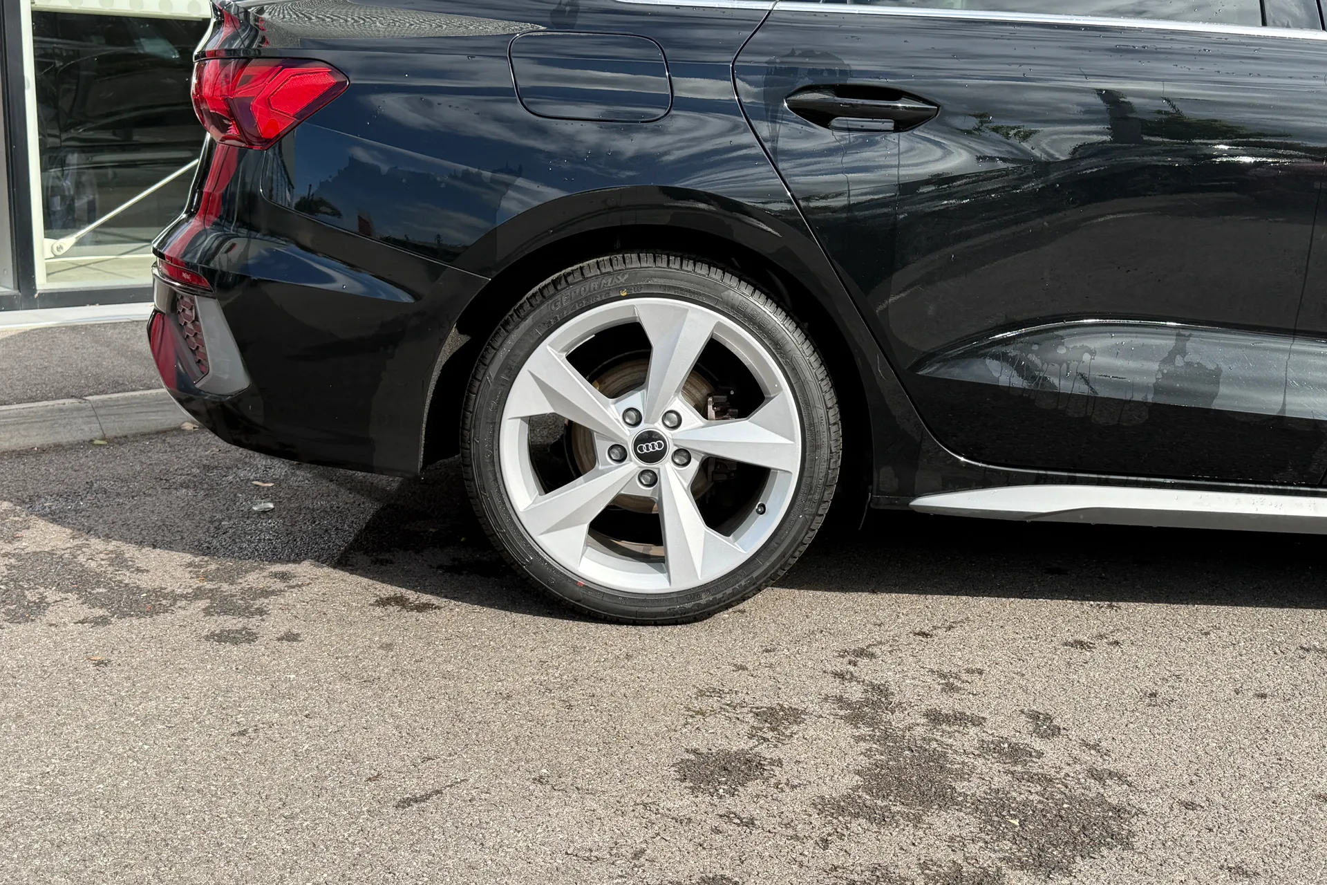 Audi A3 thumbnail image number 17
