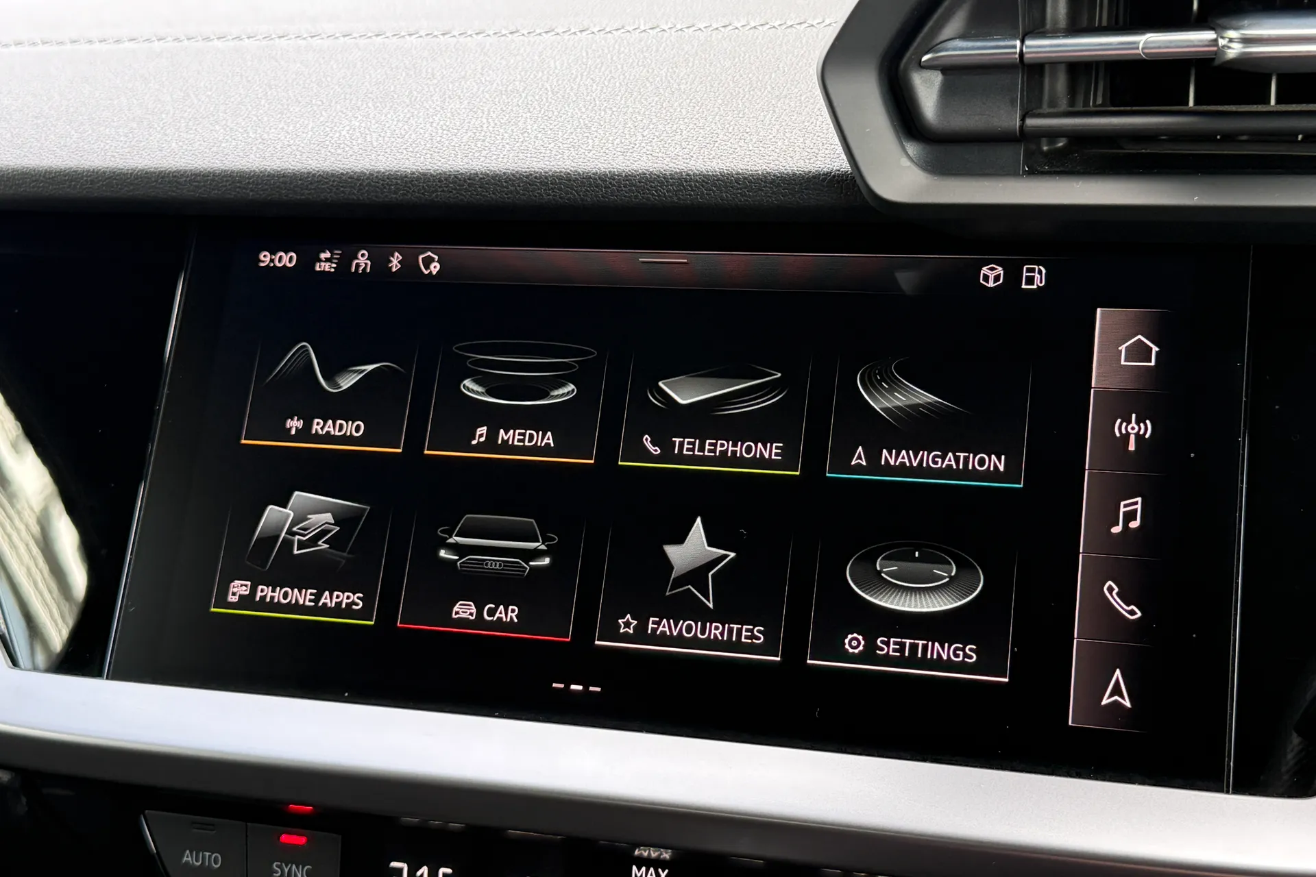 Audi A3 thumbnail image number 23