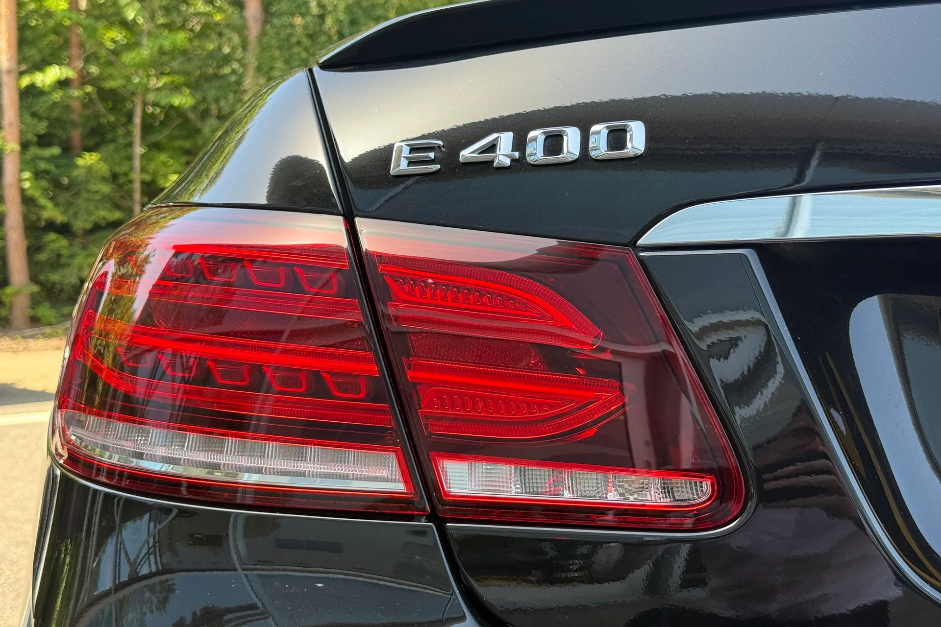 MERCEDES-BENZ E CLASS thumbnail image number 38