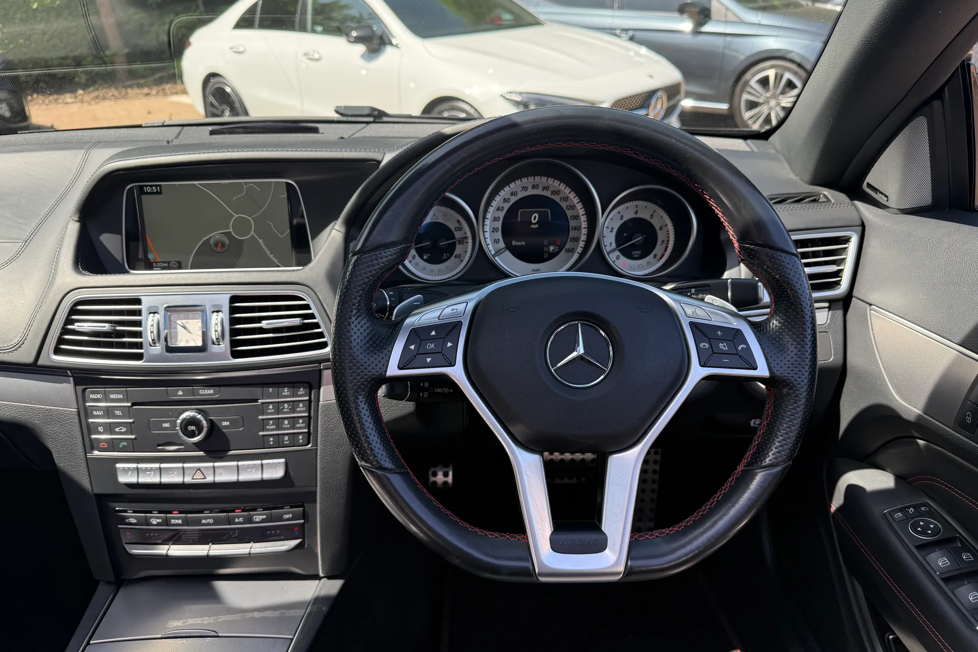 MERCEDES-BENZ E CLASS thumbnail image number 7