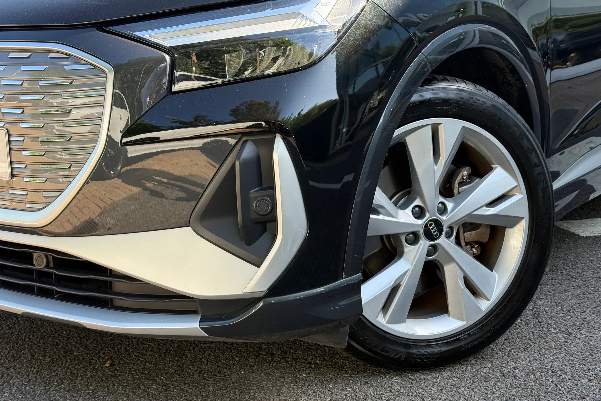 Audi Q4 thumbnail image number 56