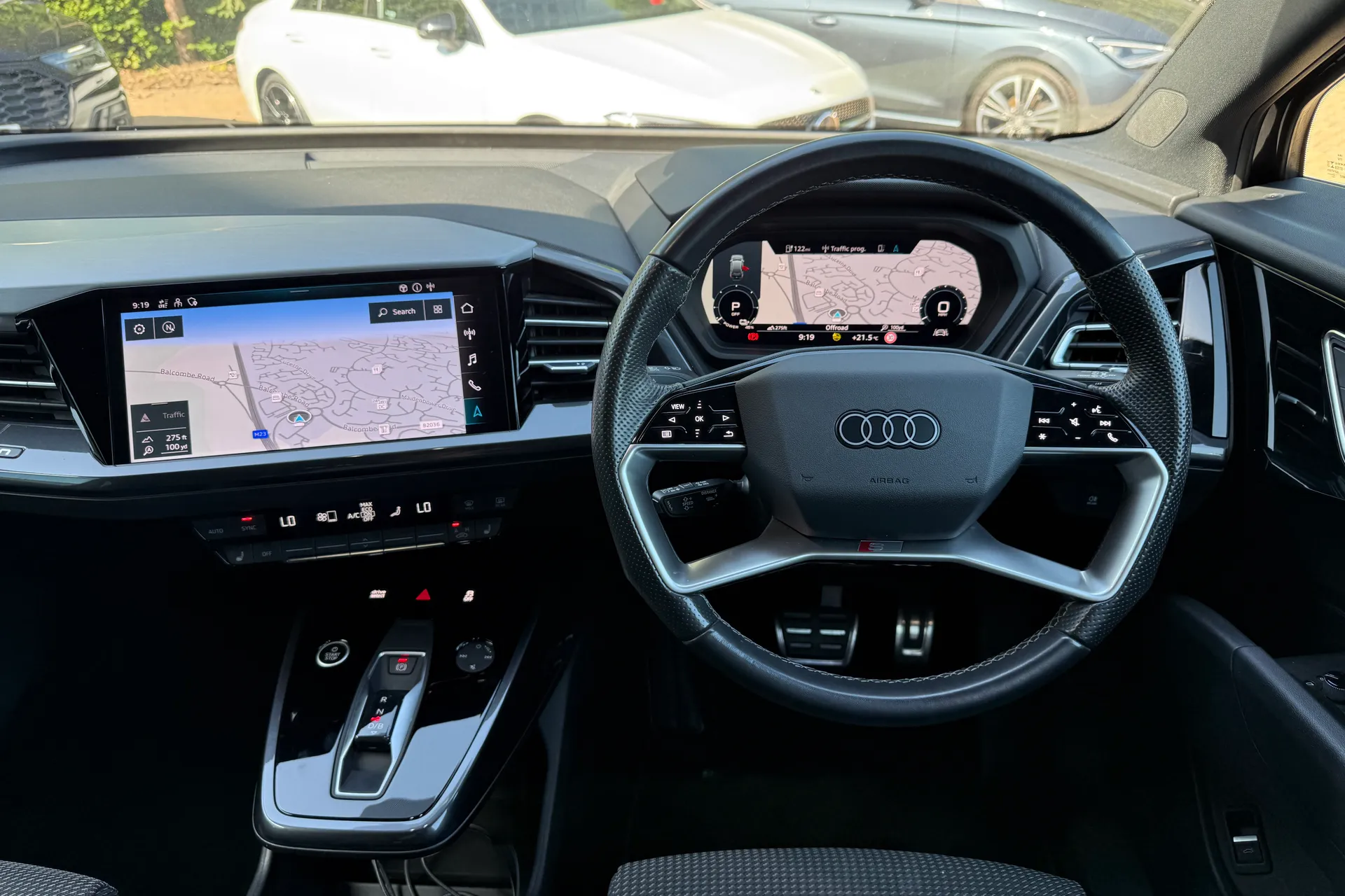 Audi Q4 thumbnail image number 6