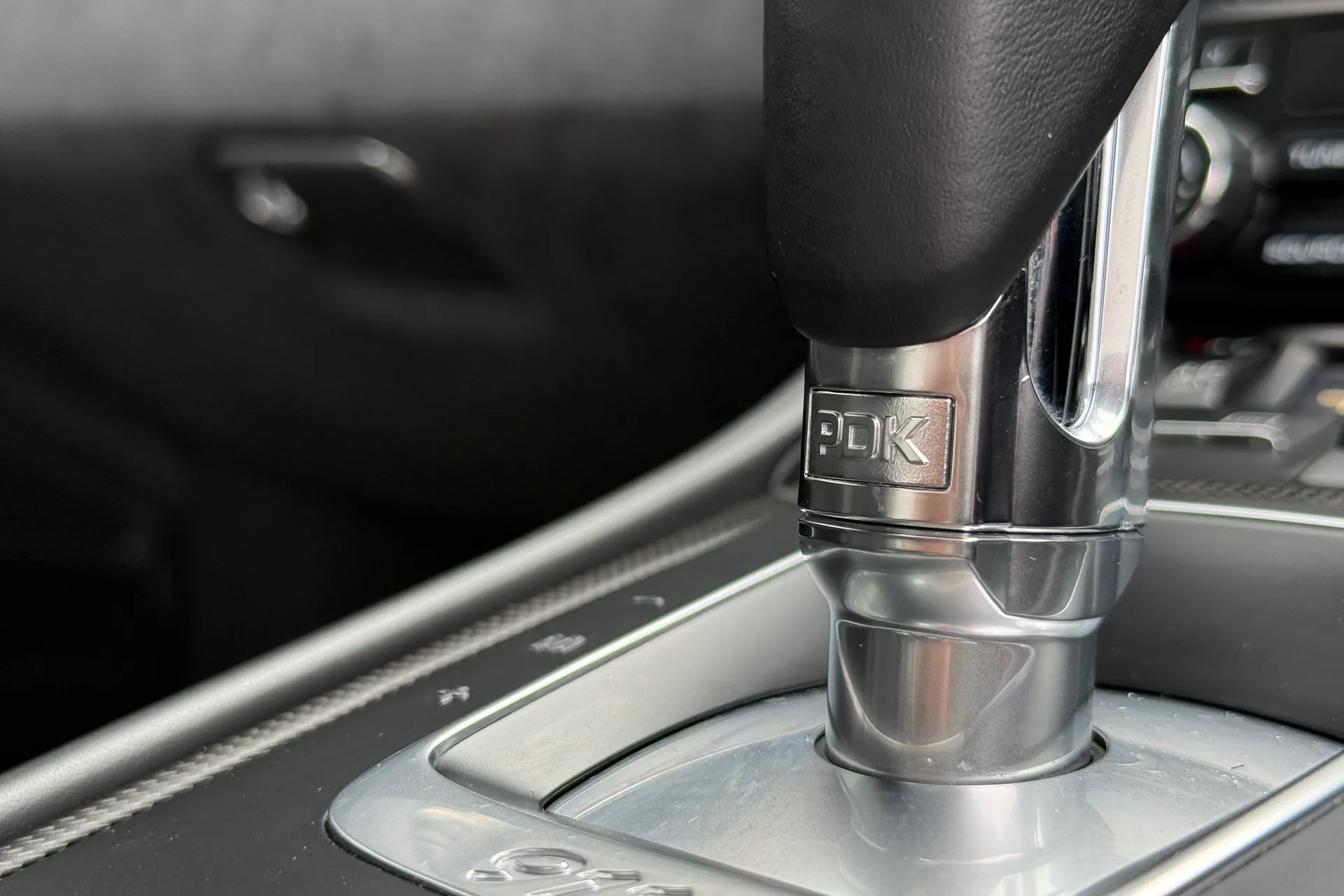 Porsche 911 thumbnail image number 39
