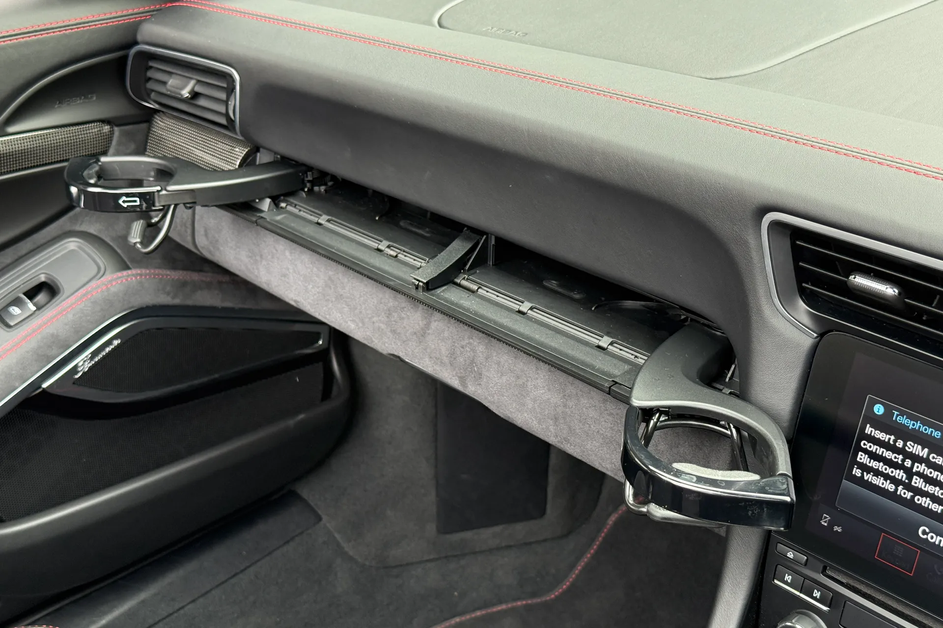 Porsche 911 thumbnail image number 35