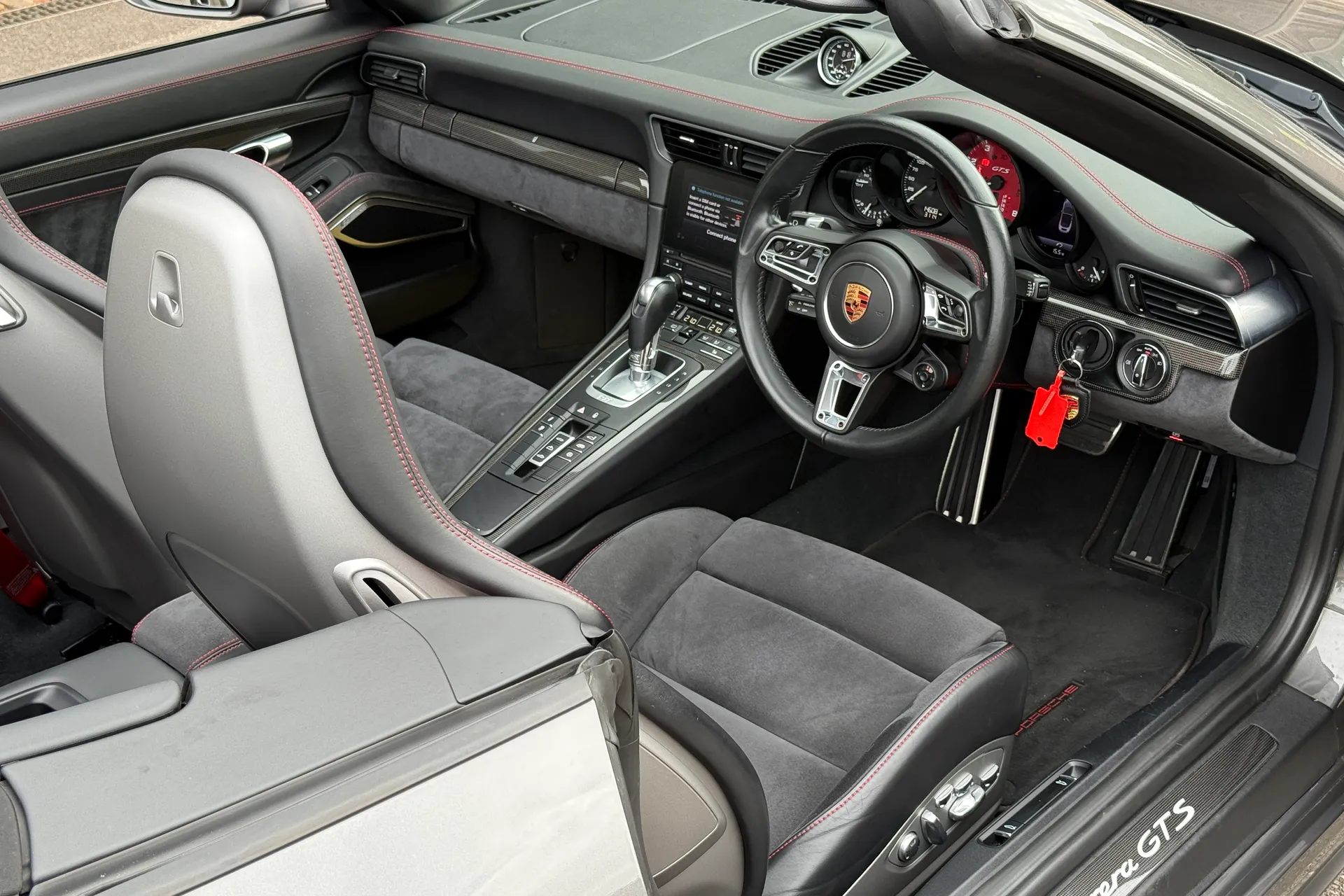 Porsche 911 thumbnail image number 14