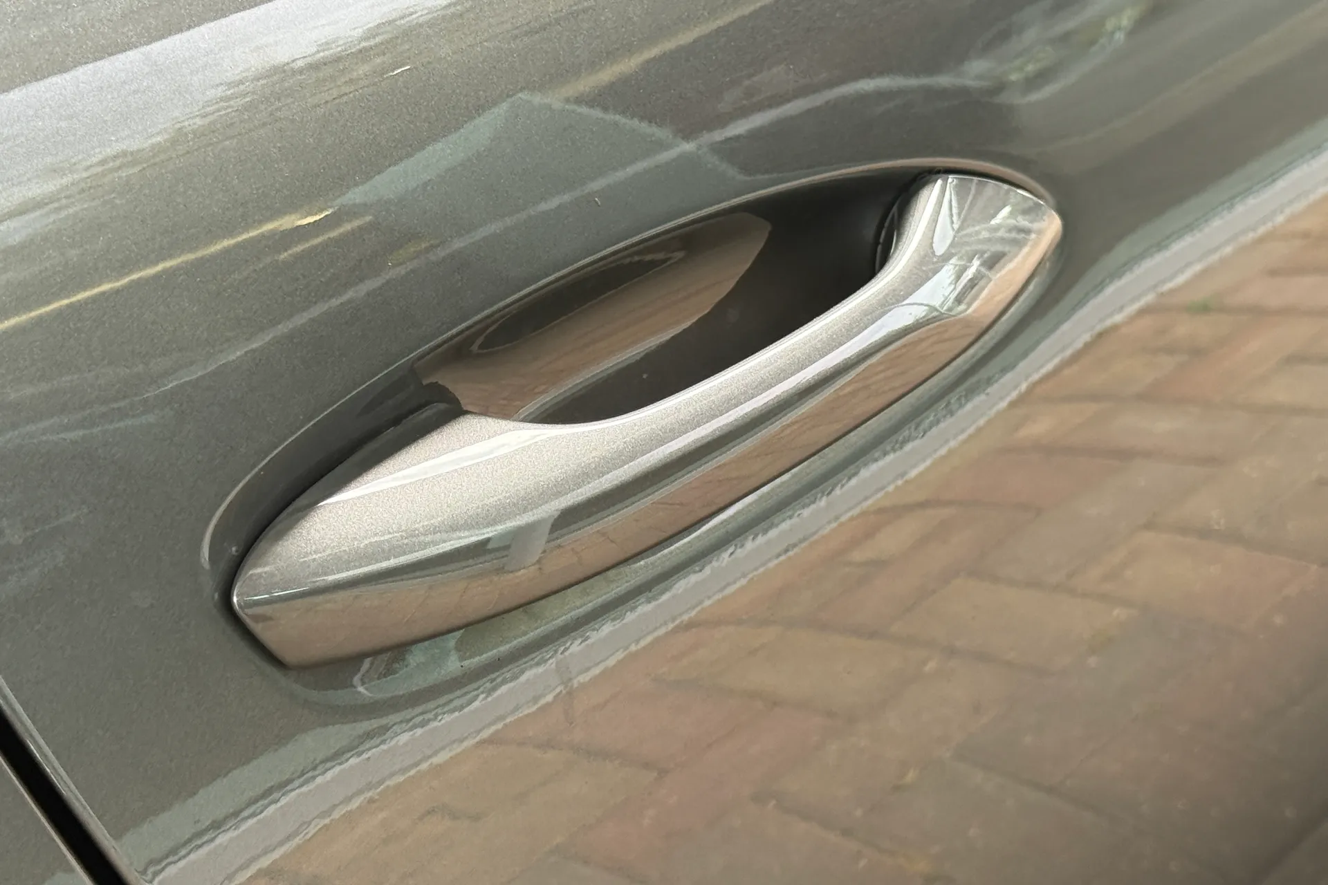 Porsche 911 thumbnail image number 35