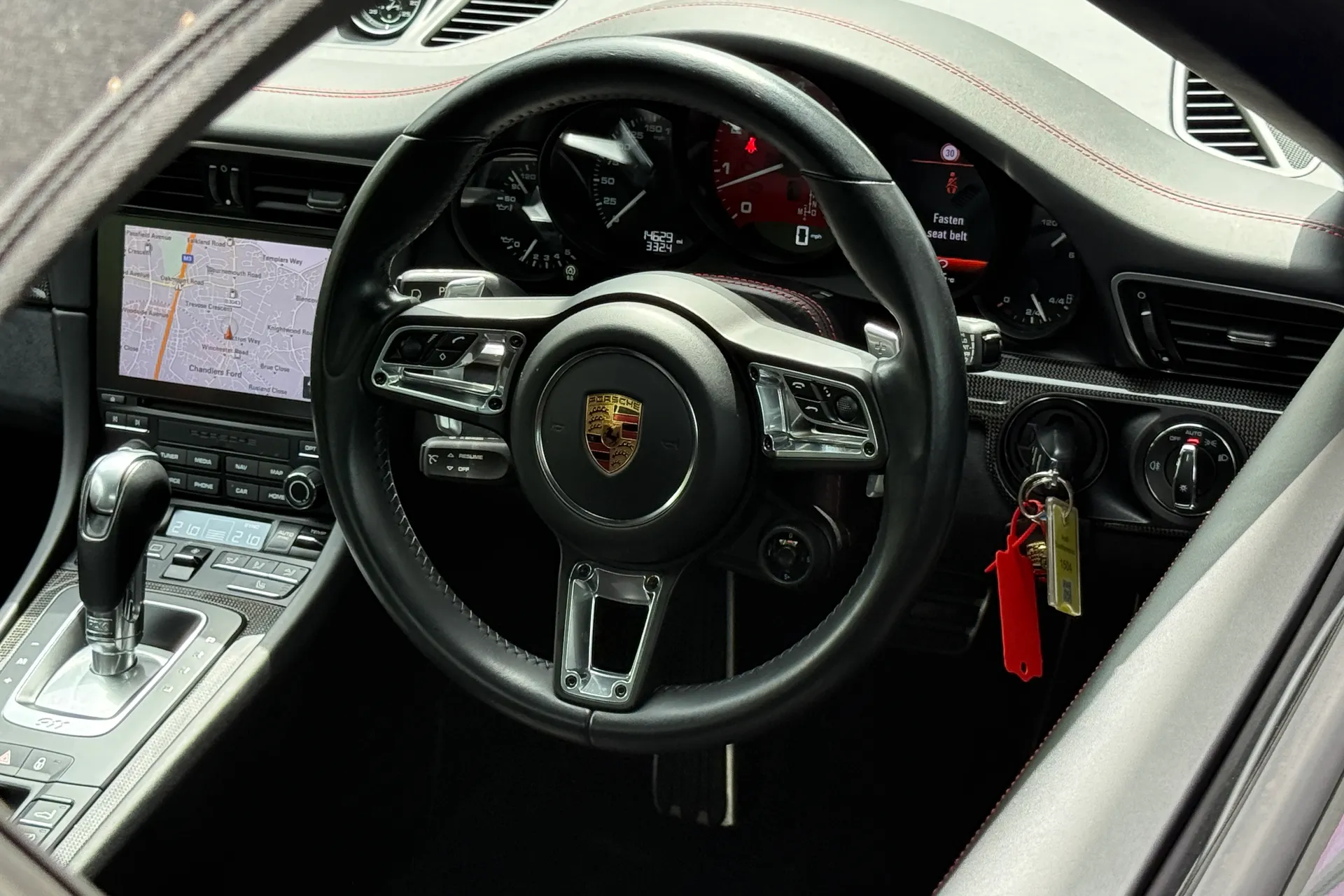 Porsche 911 thumbnail image number 52