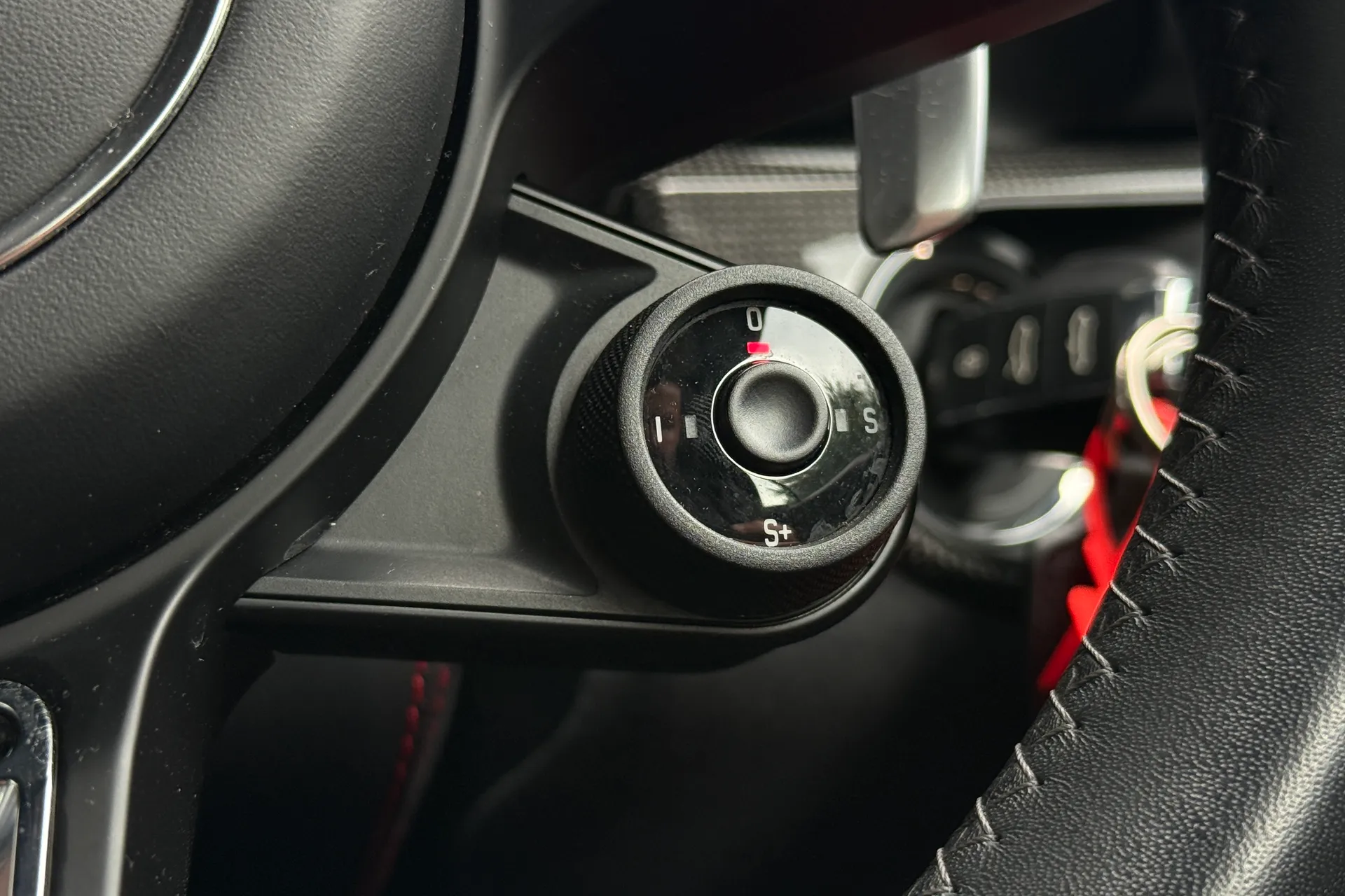 Porsche 911 thumbnail image number 16