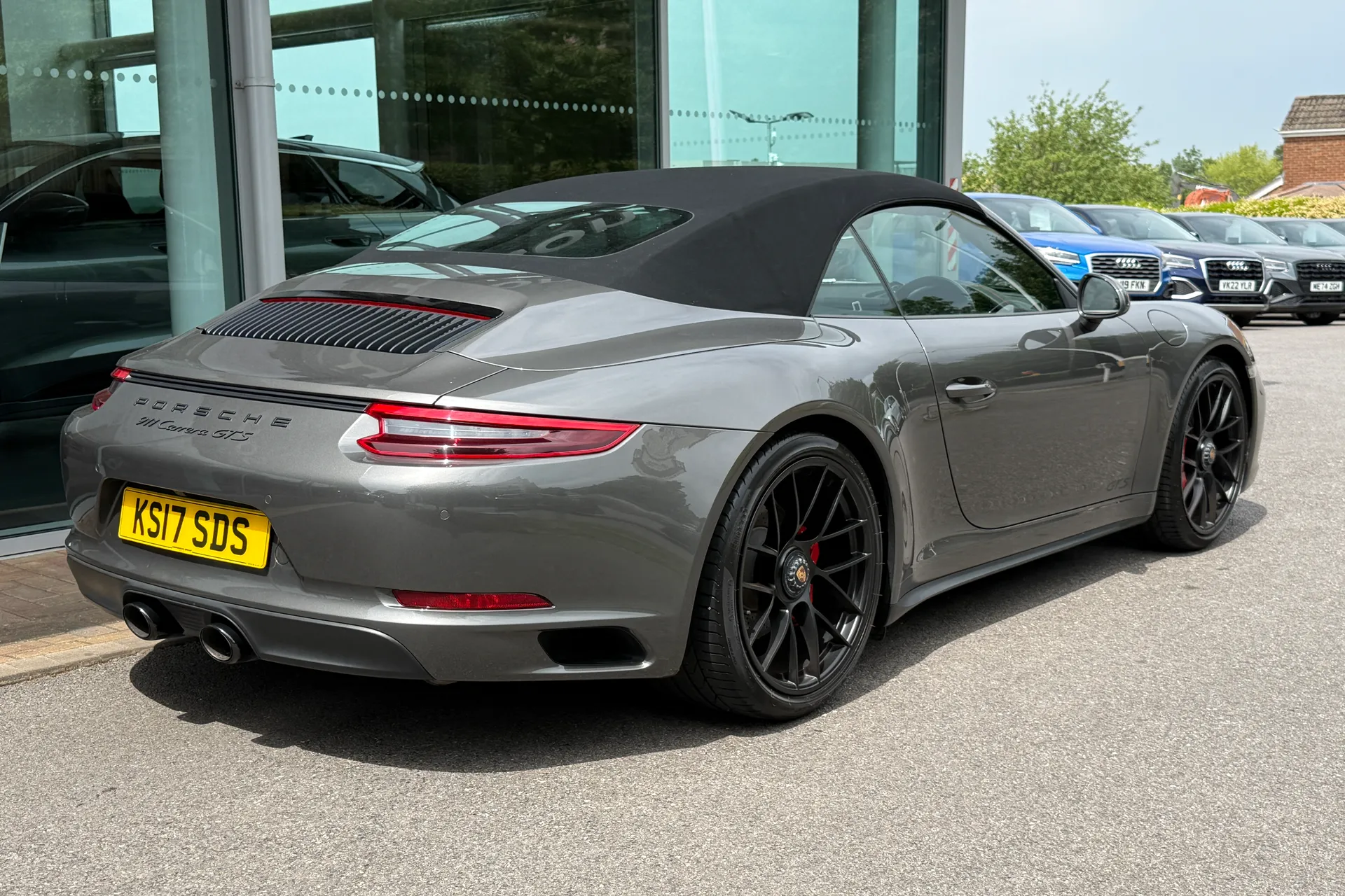 Porsche 911 thumbnail image number 55