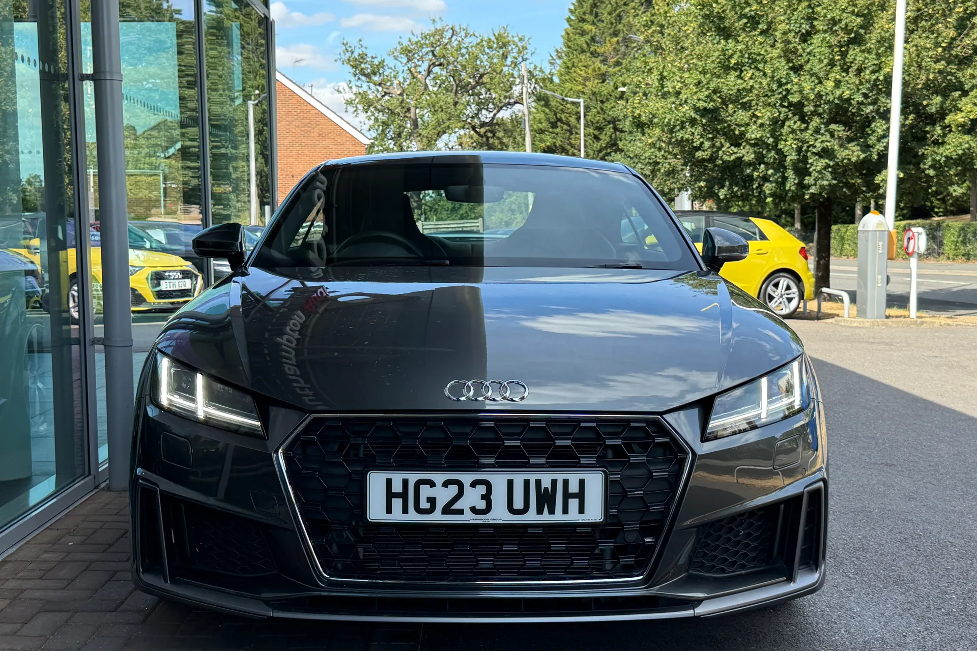Audi TT thumbnail image number 34
