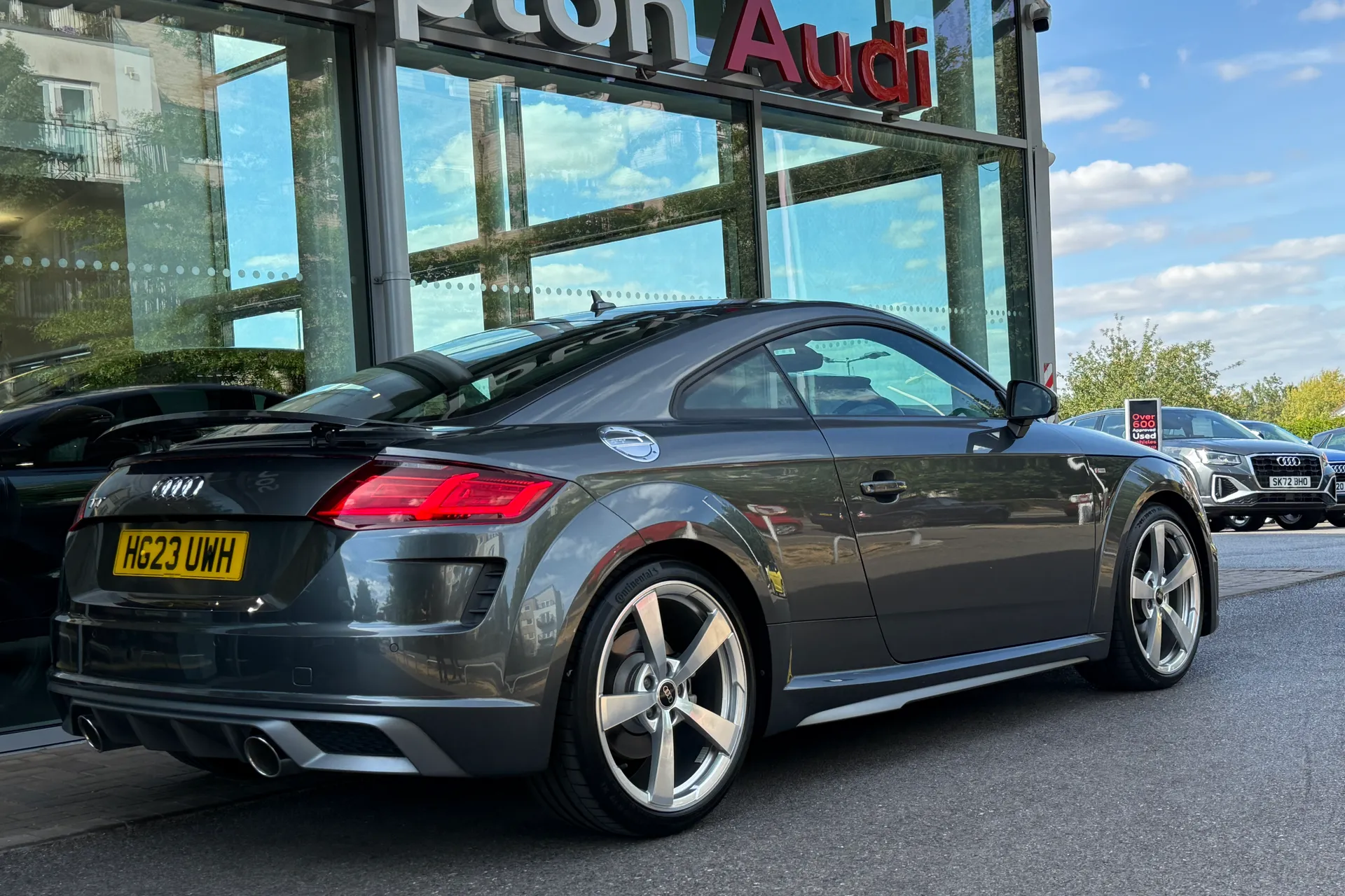 Audi TT thumbnail image number 40