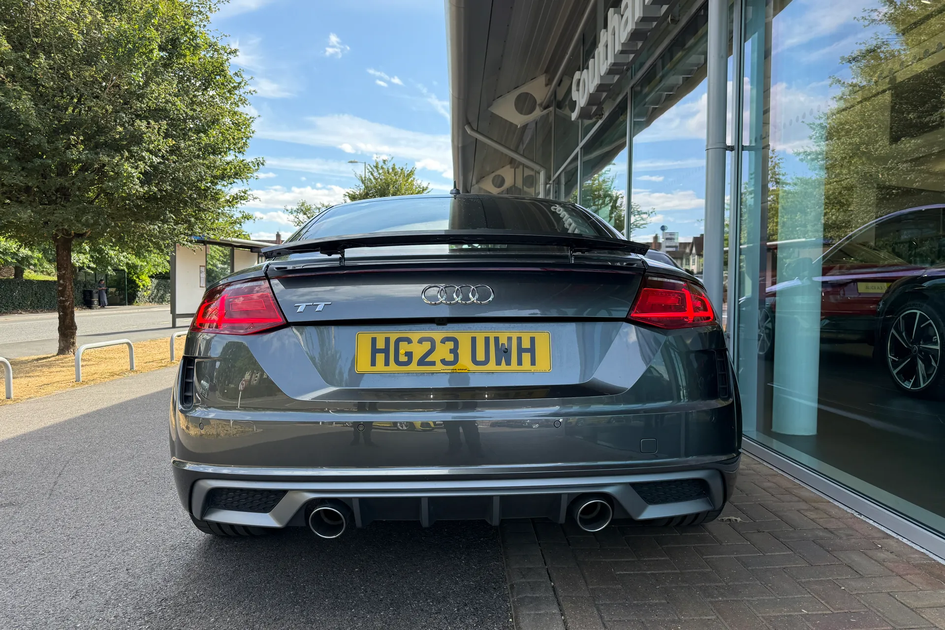 Audi TT thumbnail image number 27