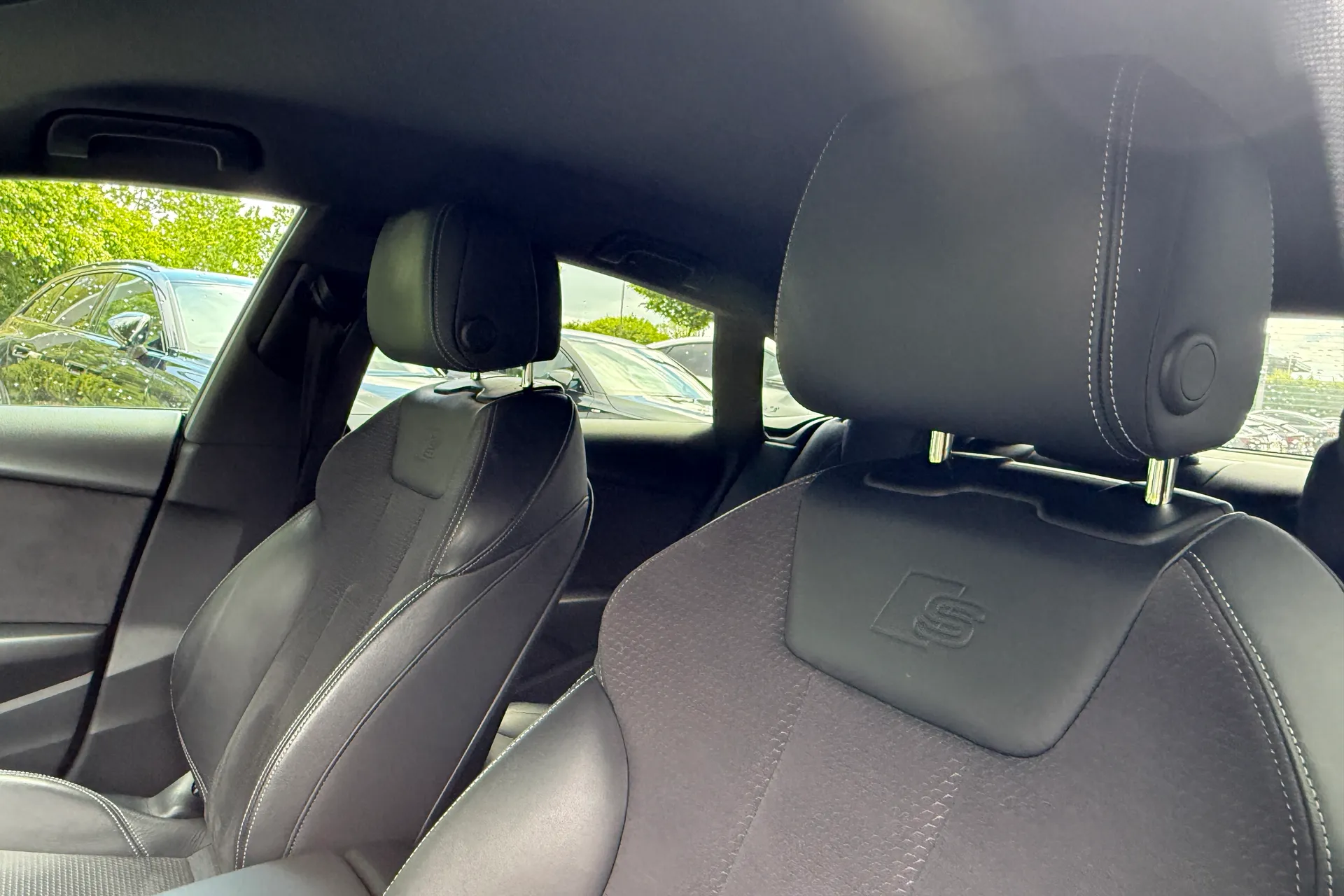 Audi A5 thumbnail image number 52