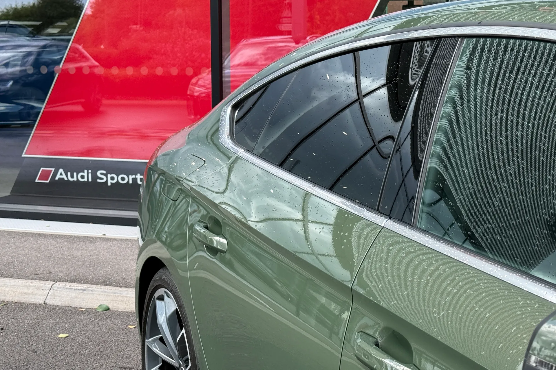 Audi A5 thumbnail image number 28
