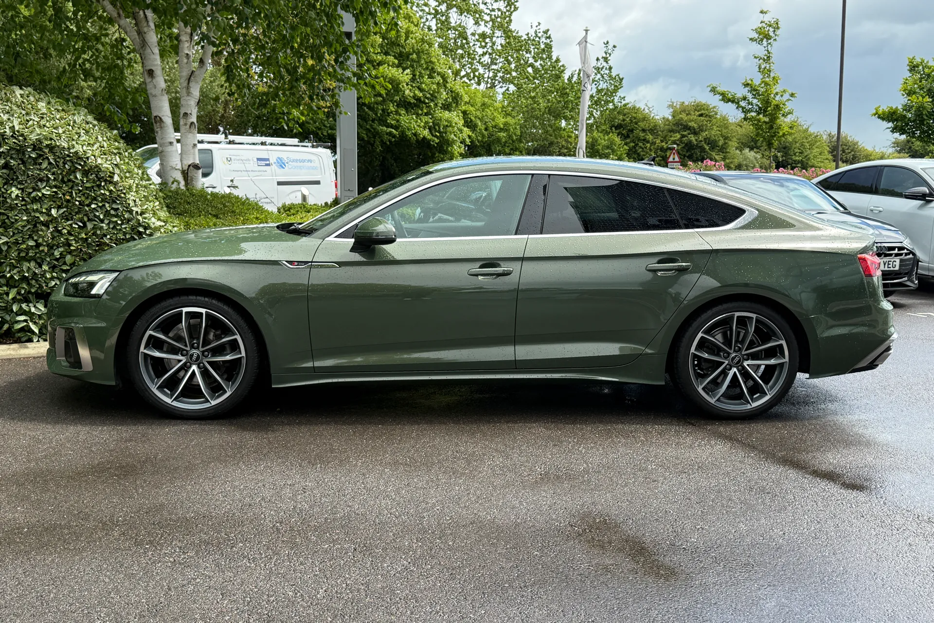 Audi A5 thumbnail image number 35