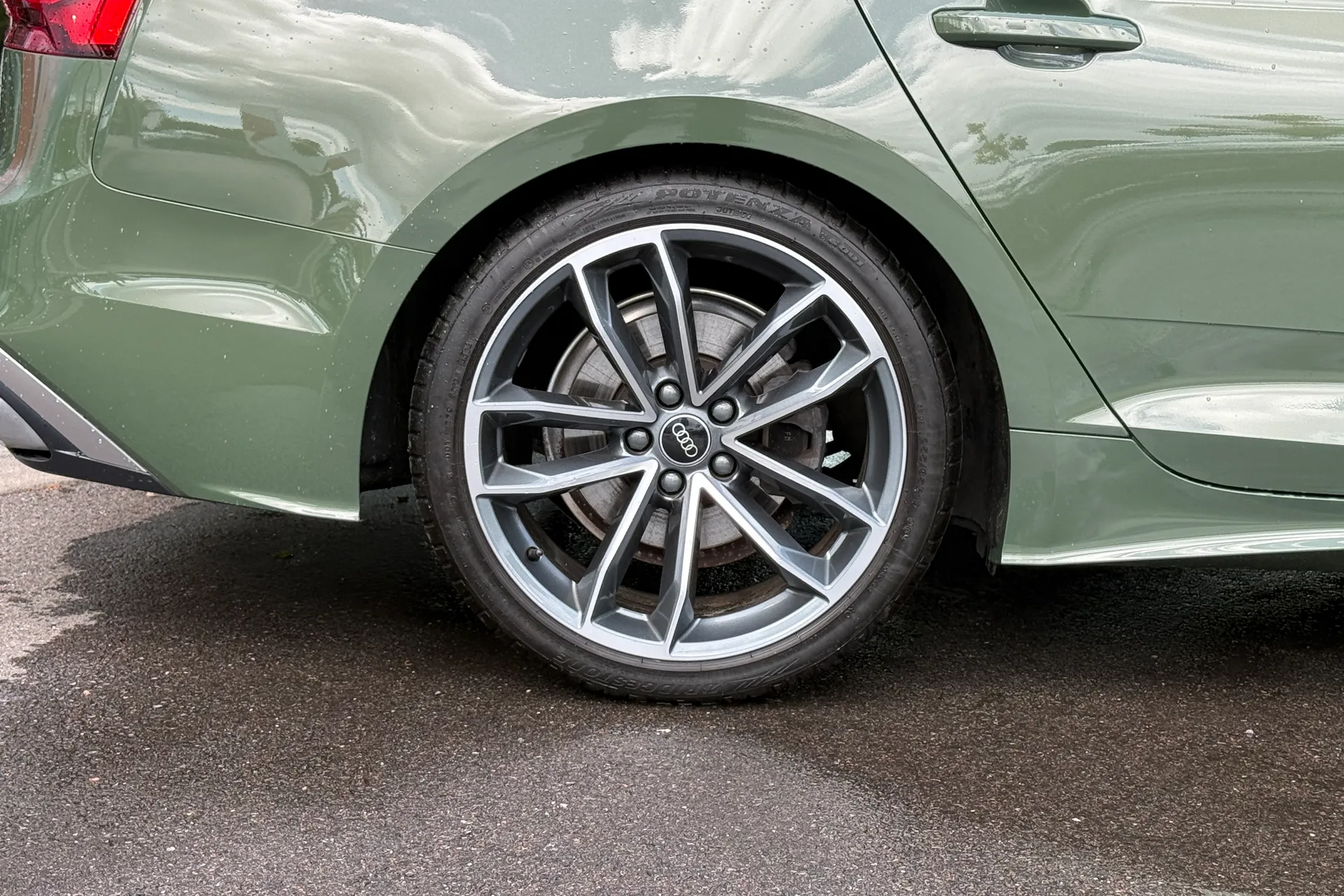 Audi A5 thumbnail image number 31