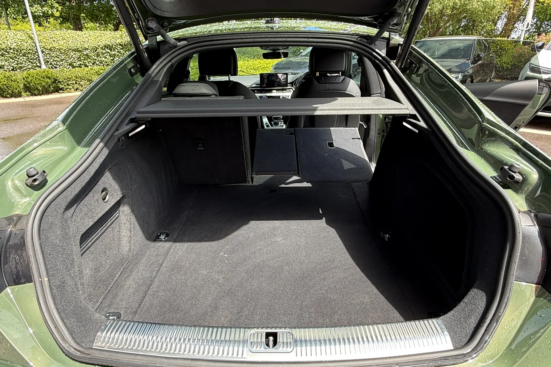 Audi A5 thumbnail image number 46