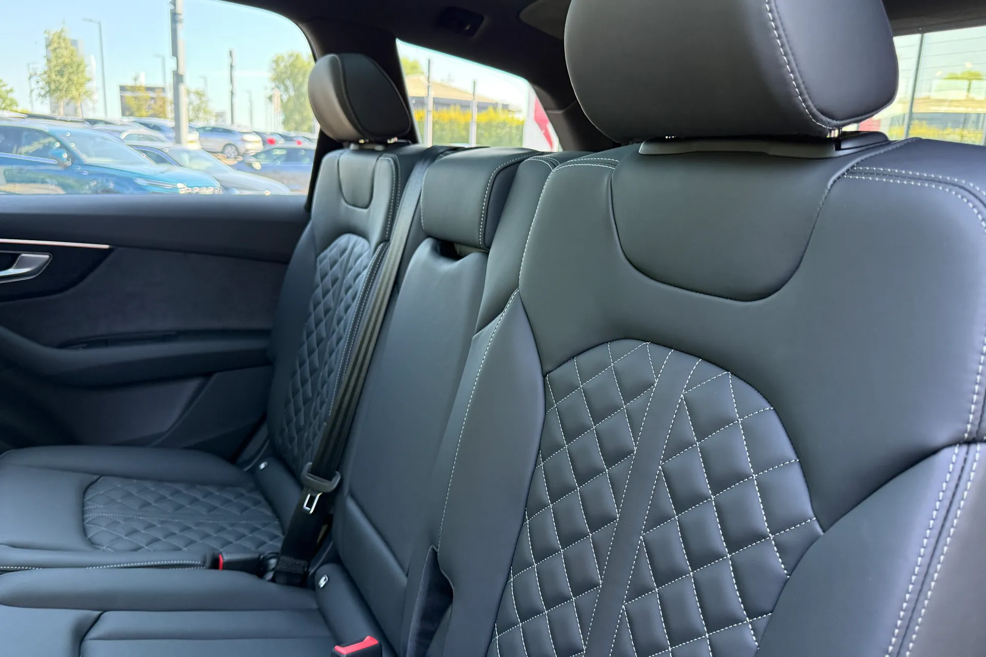 Audi Q7 thumbnail image number 49