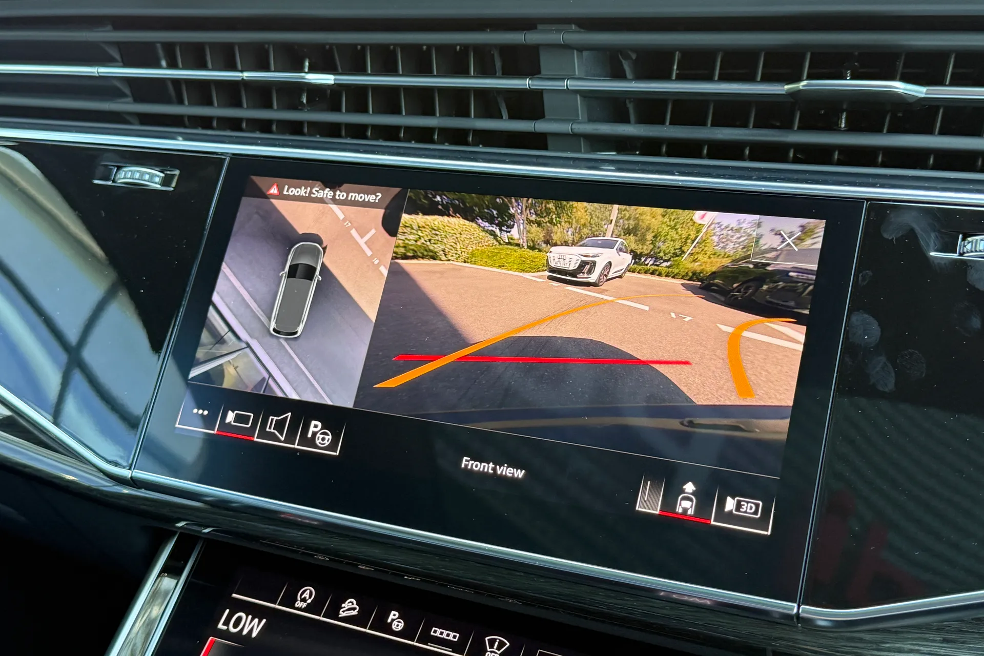 Audi Q7 thumbnail image number 4