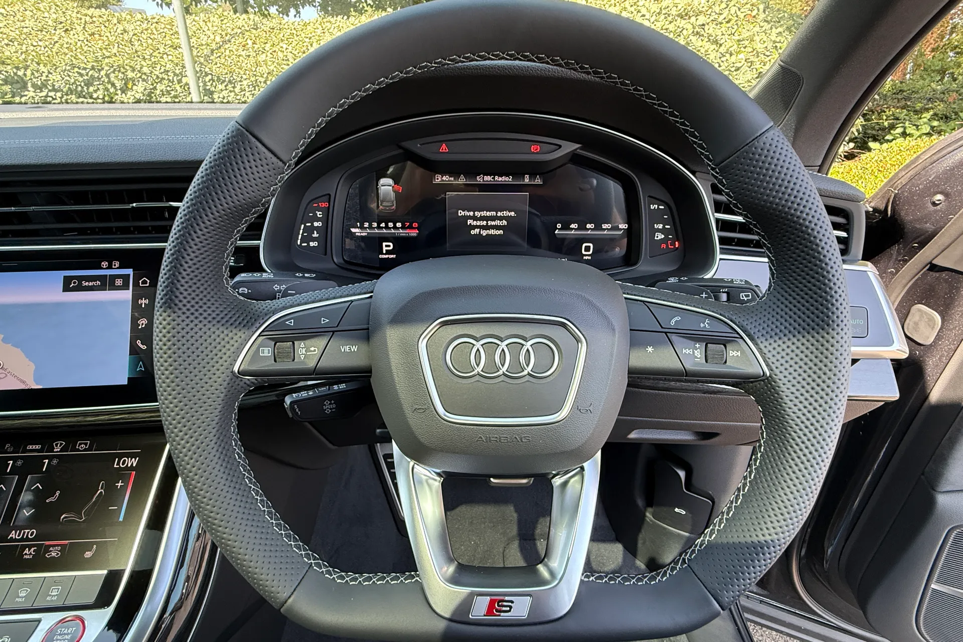 Audi Q7 thumbnail image number 15