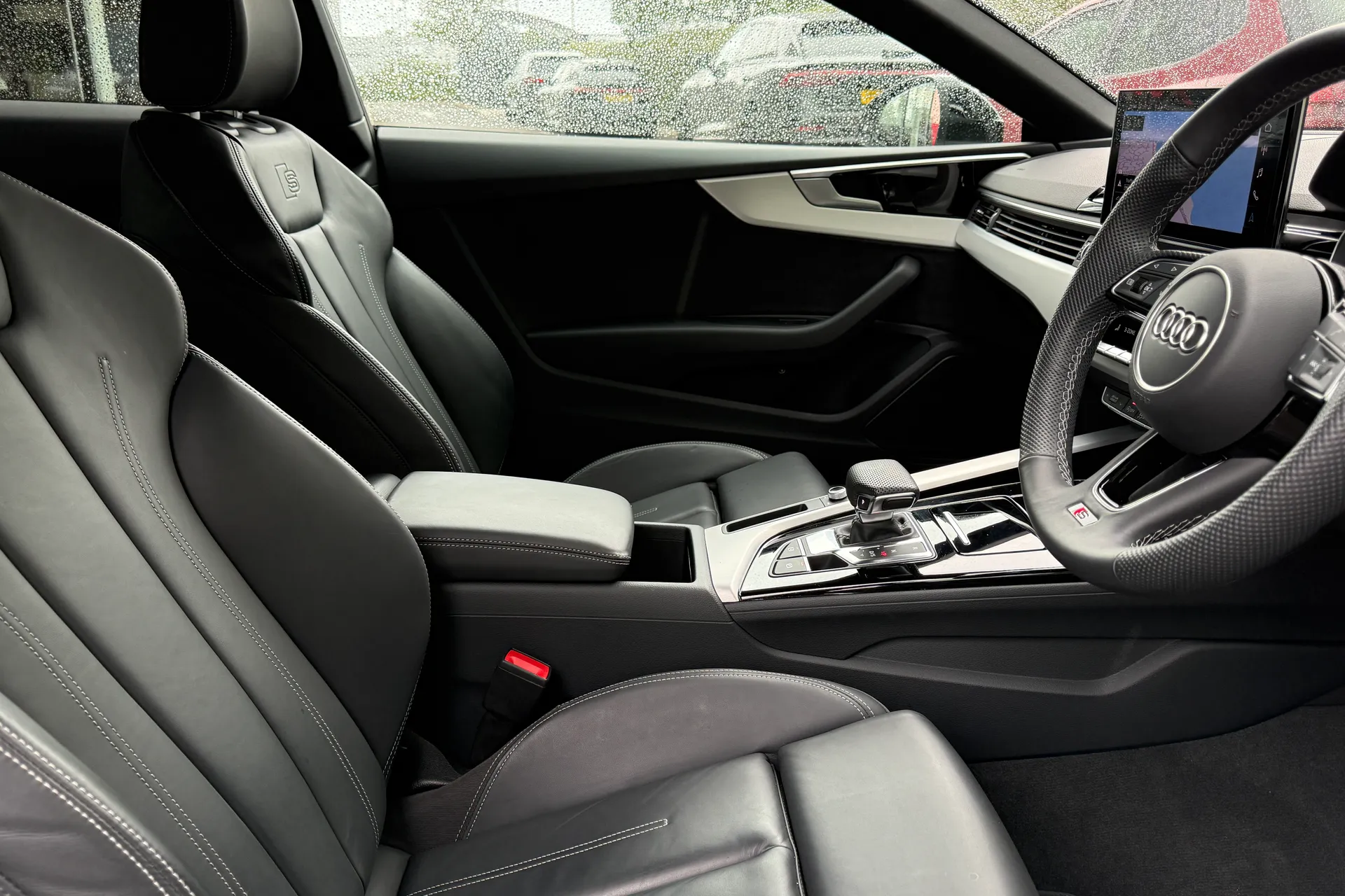 Audi A5 thumbnail image number 43