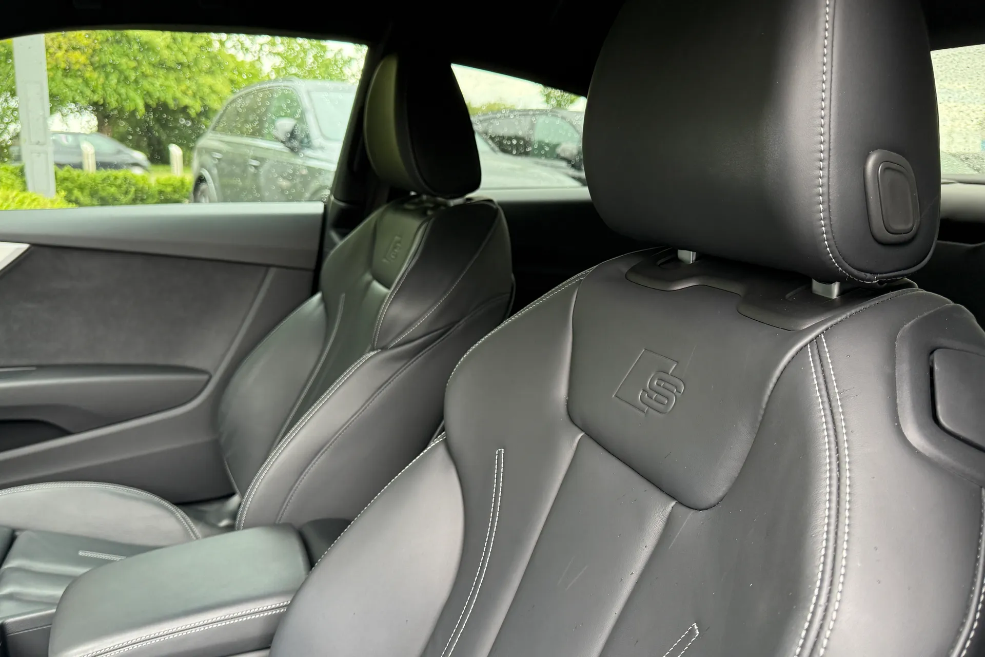Audi A5 thumbnail image number 41