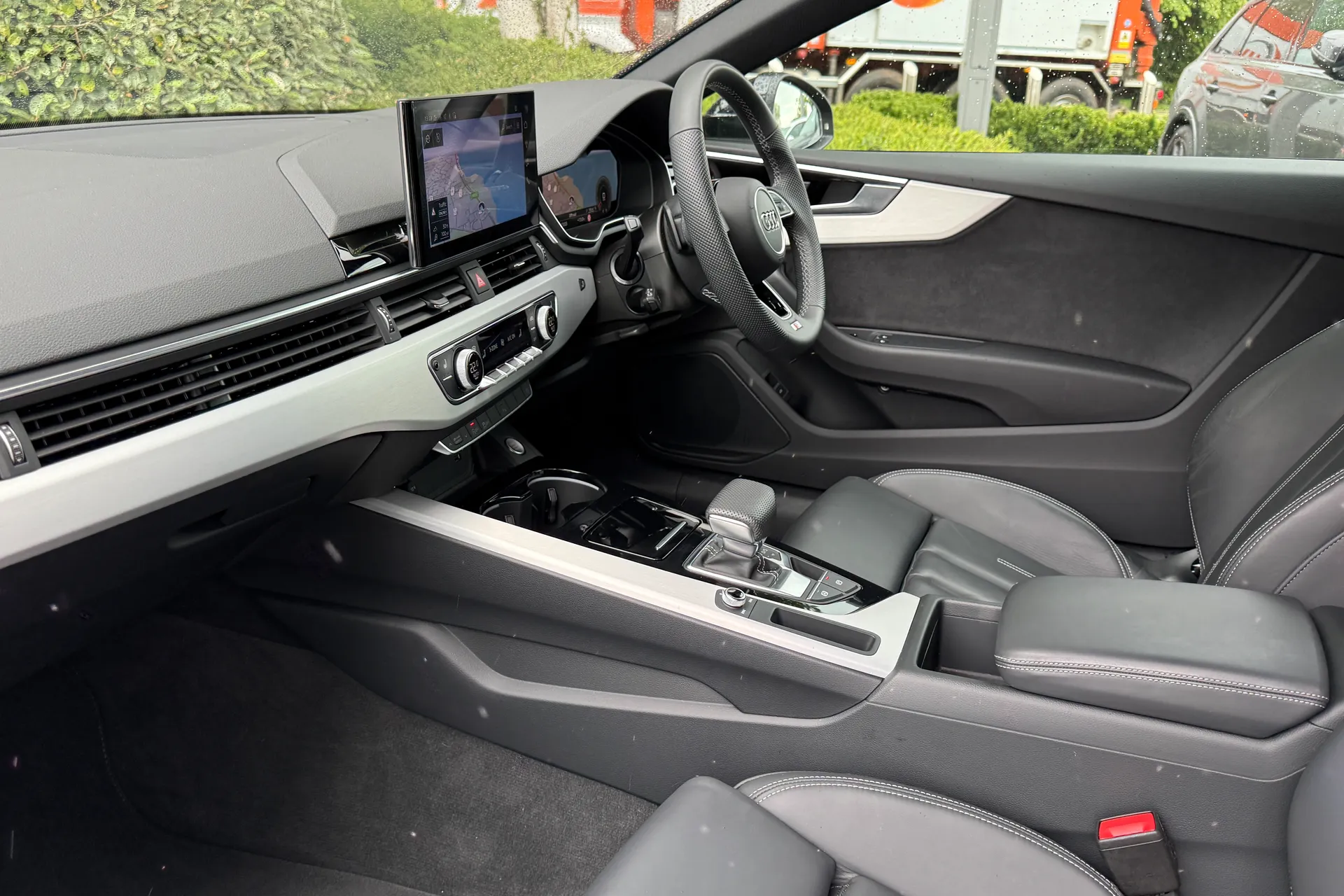 Audi A5 thumbnail image number 18