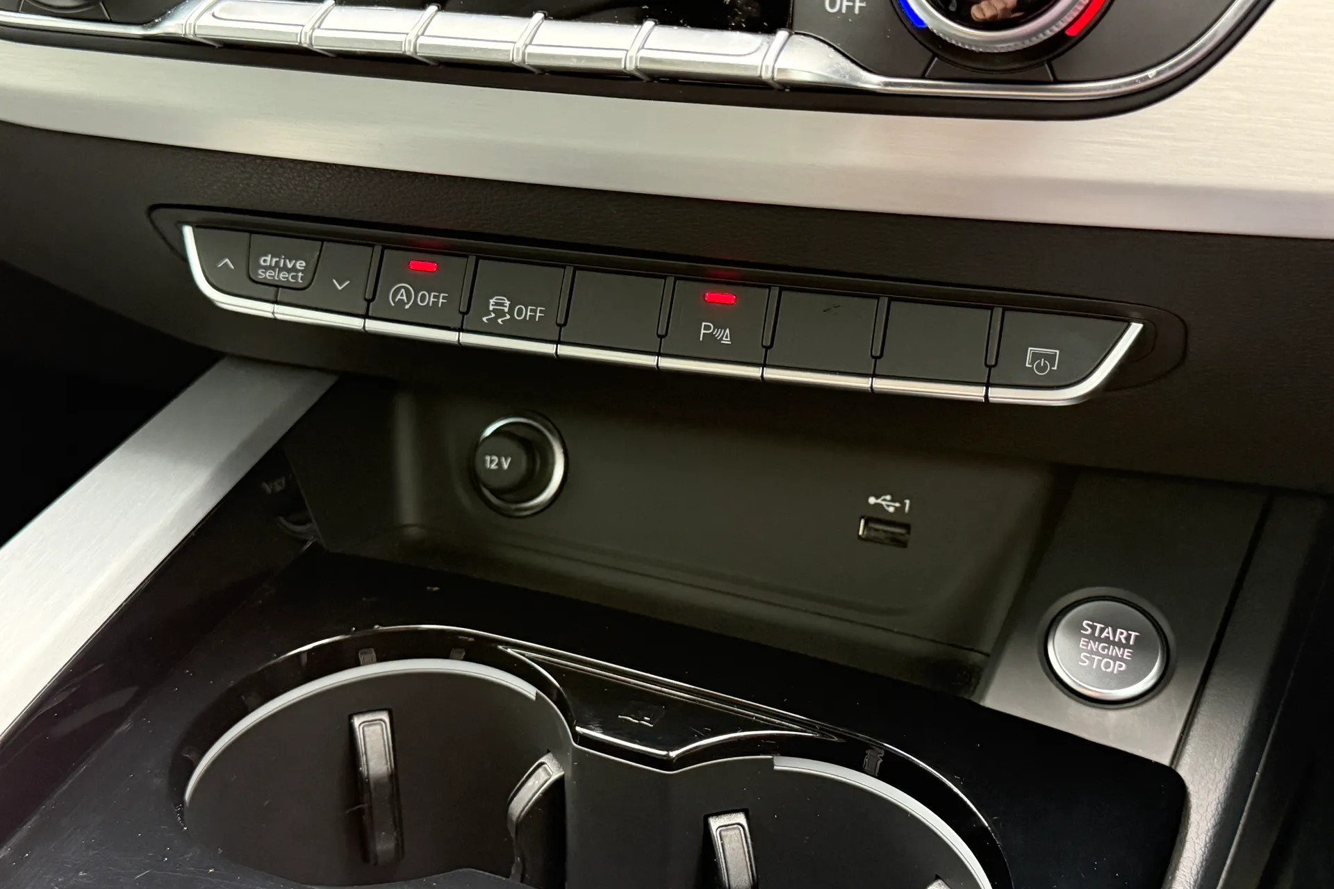 Audi A5 thumbnail image number 30
