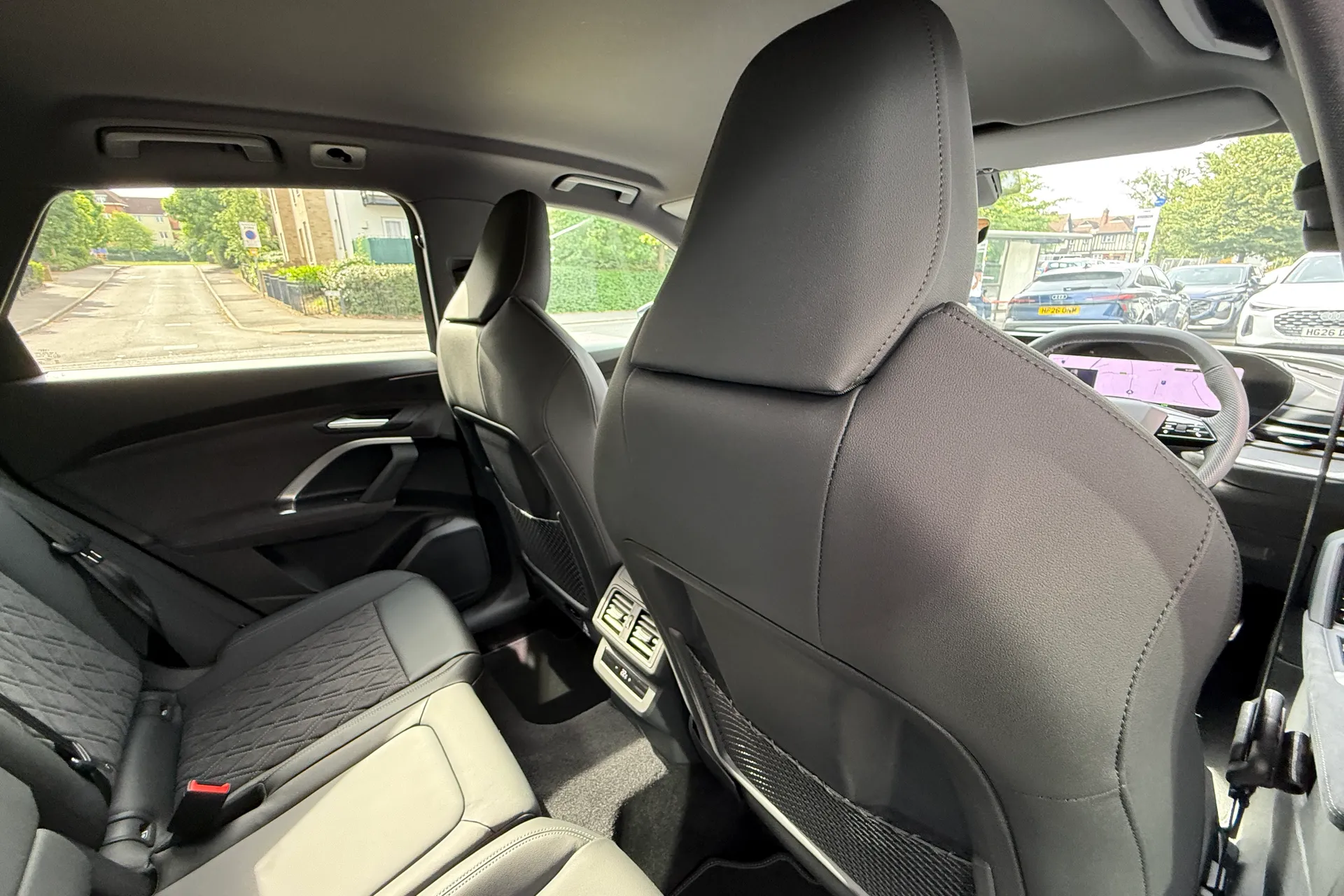 Audi Q5 thumbnail image number 34
