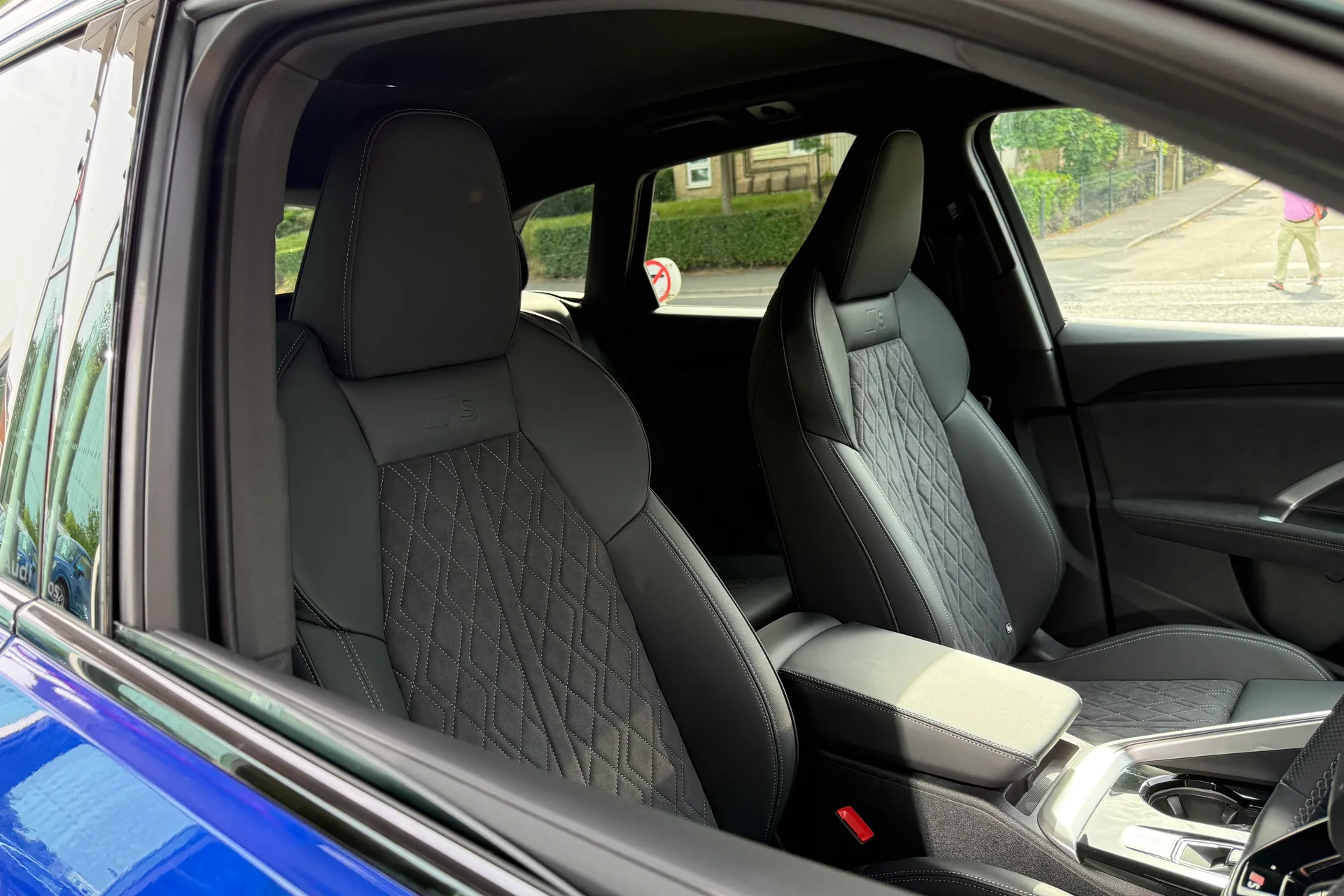 Audi Q5 thumbnail image number 32