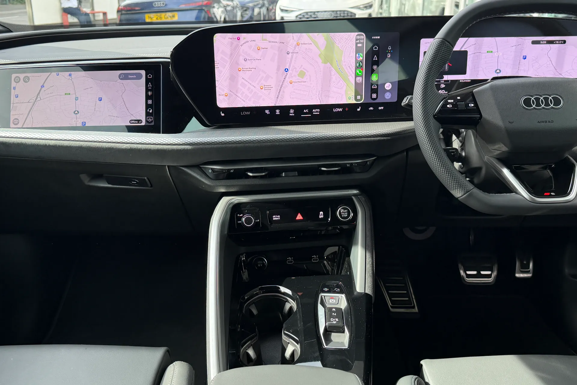 Audi Q5 thumbnail image number 36