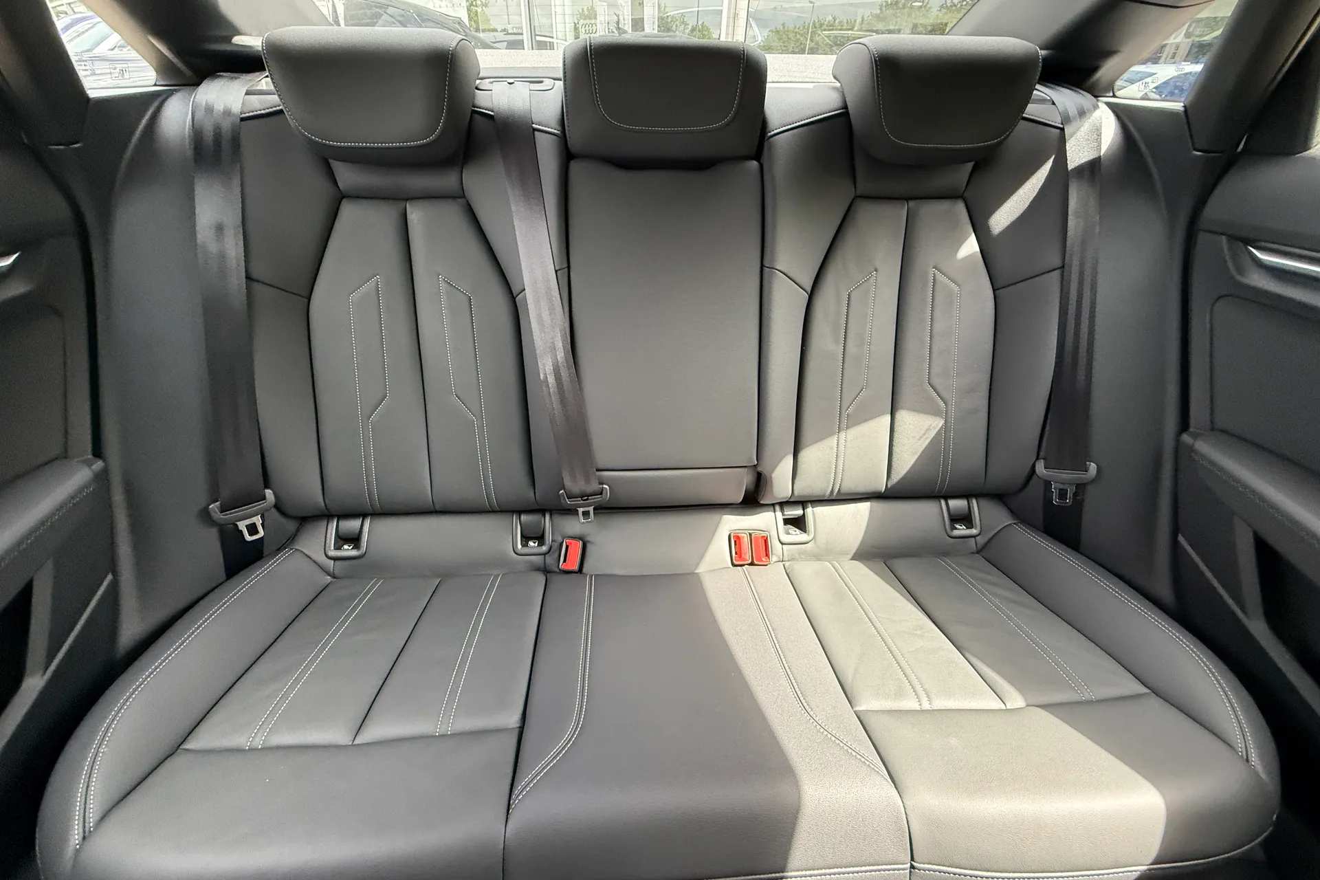 Audi A3 thumbnail image number 27