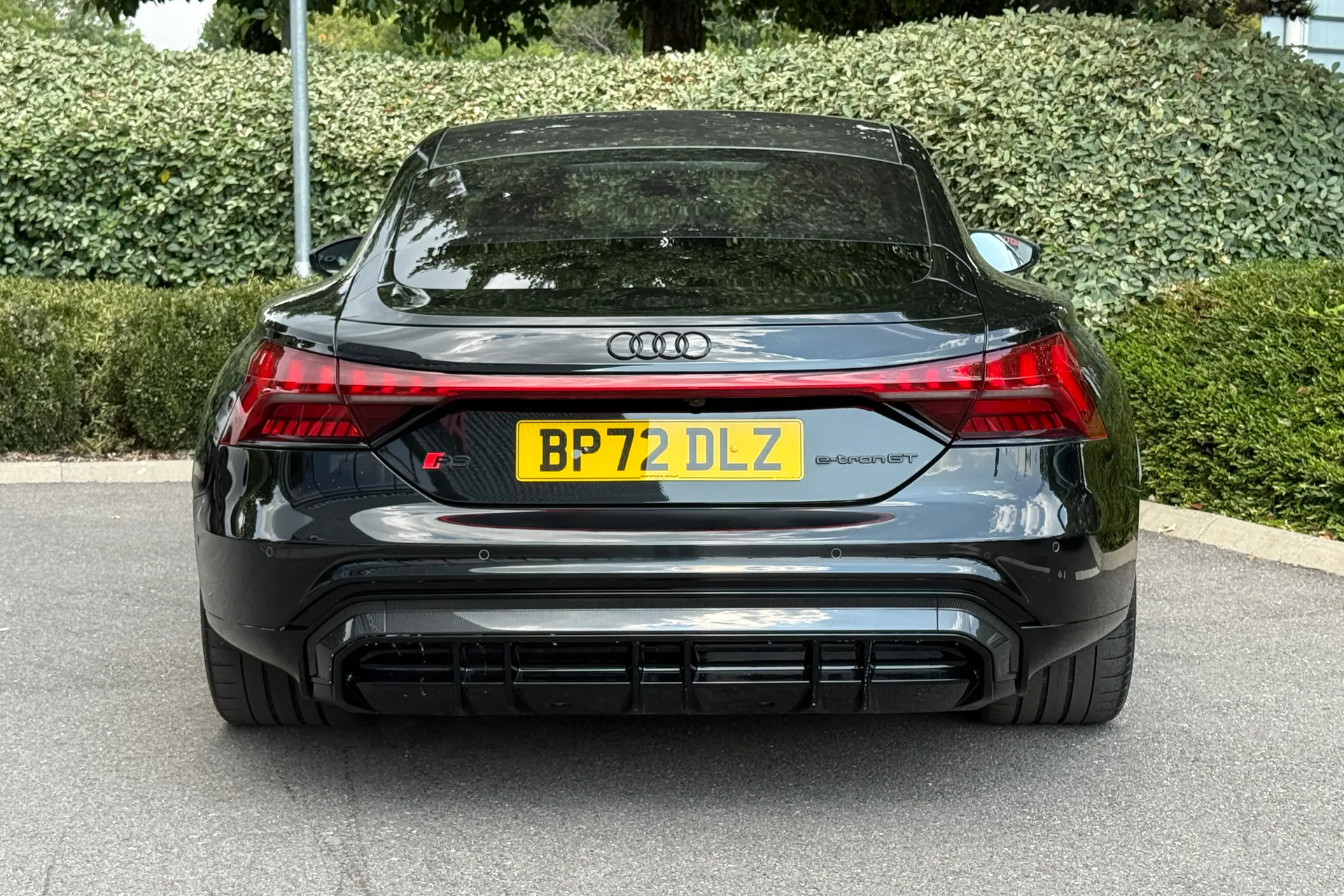 Audi RS e-tron GT thumbnail image number 8
