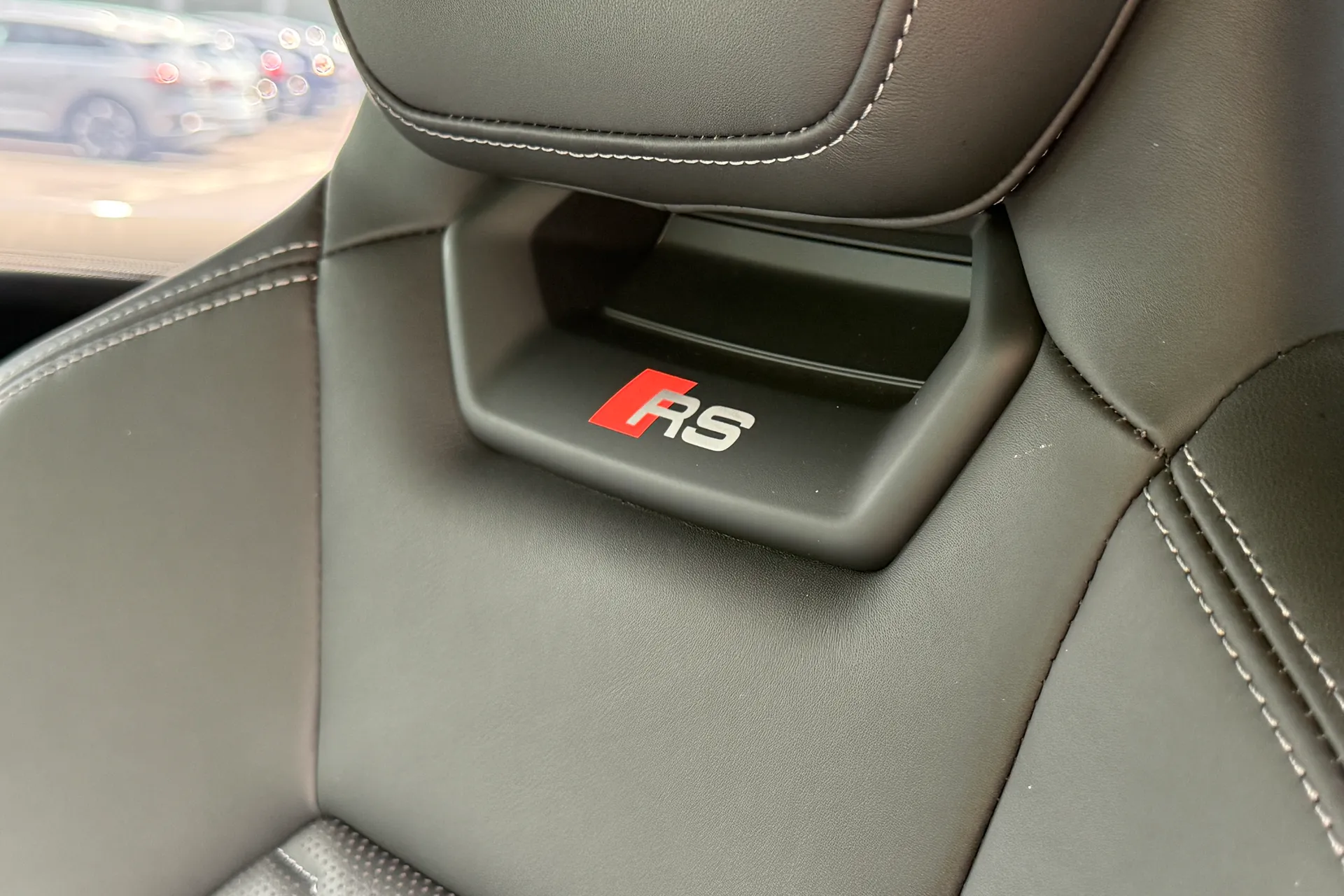 Audi RS e-tron GT thumbnail image number 43