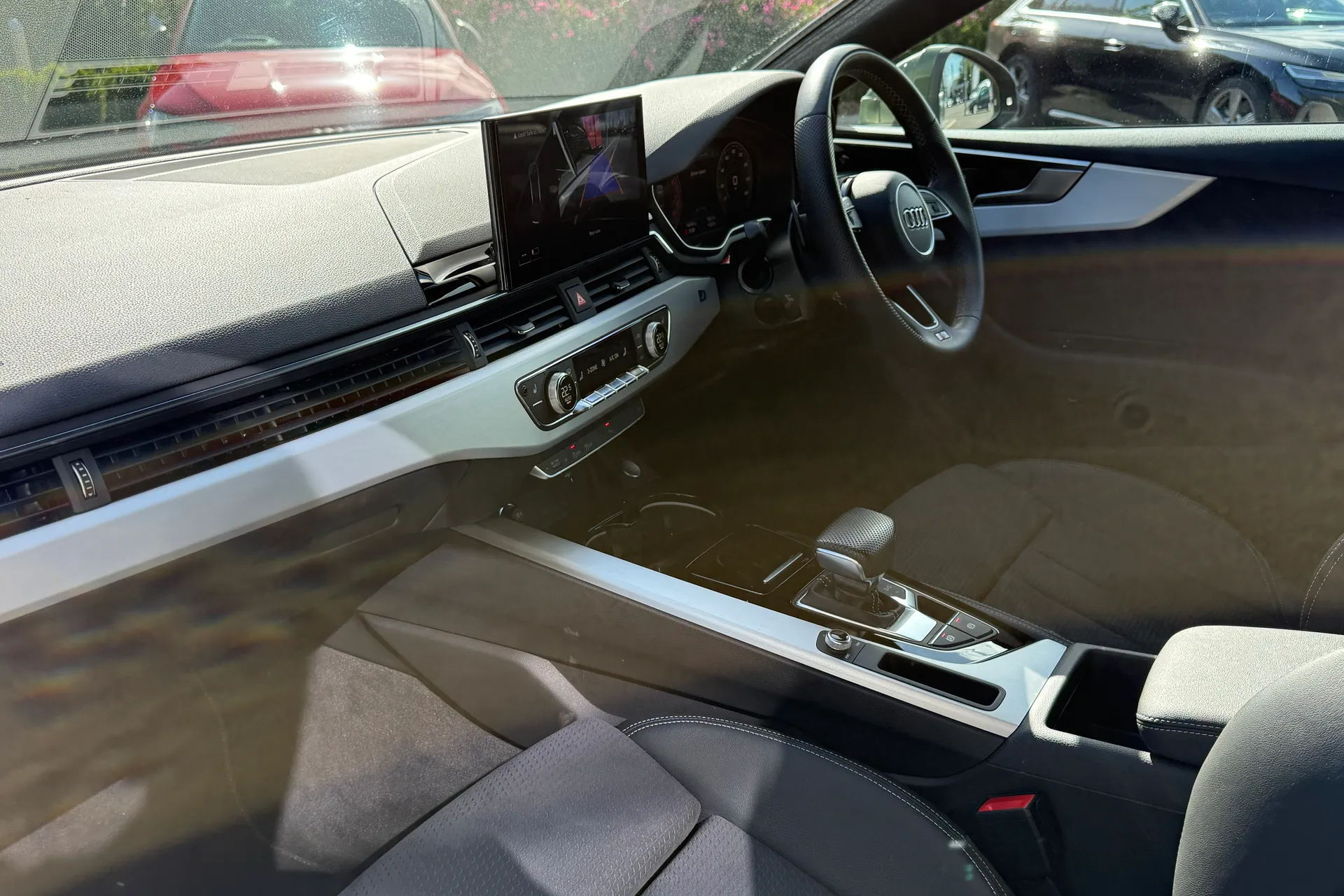 Audi A5 thumbnail image number 32