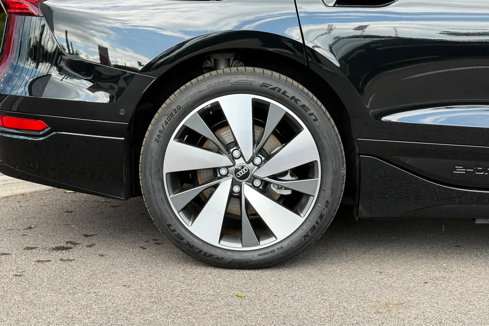Audi A6 thumbnail image number 17