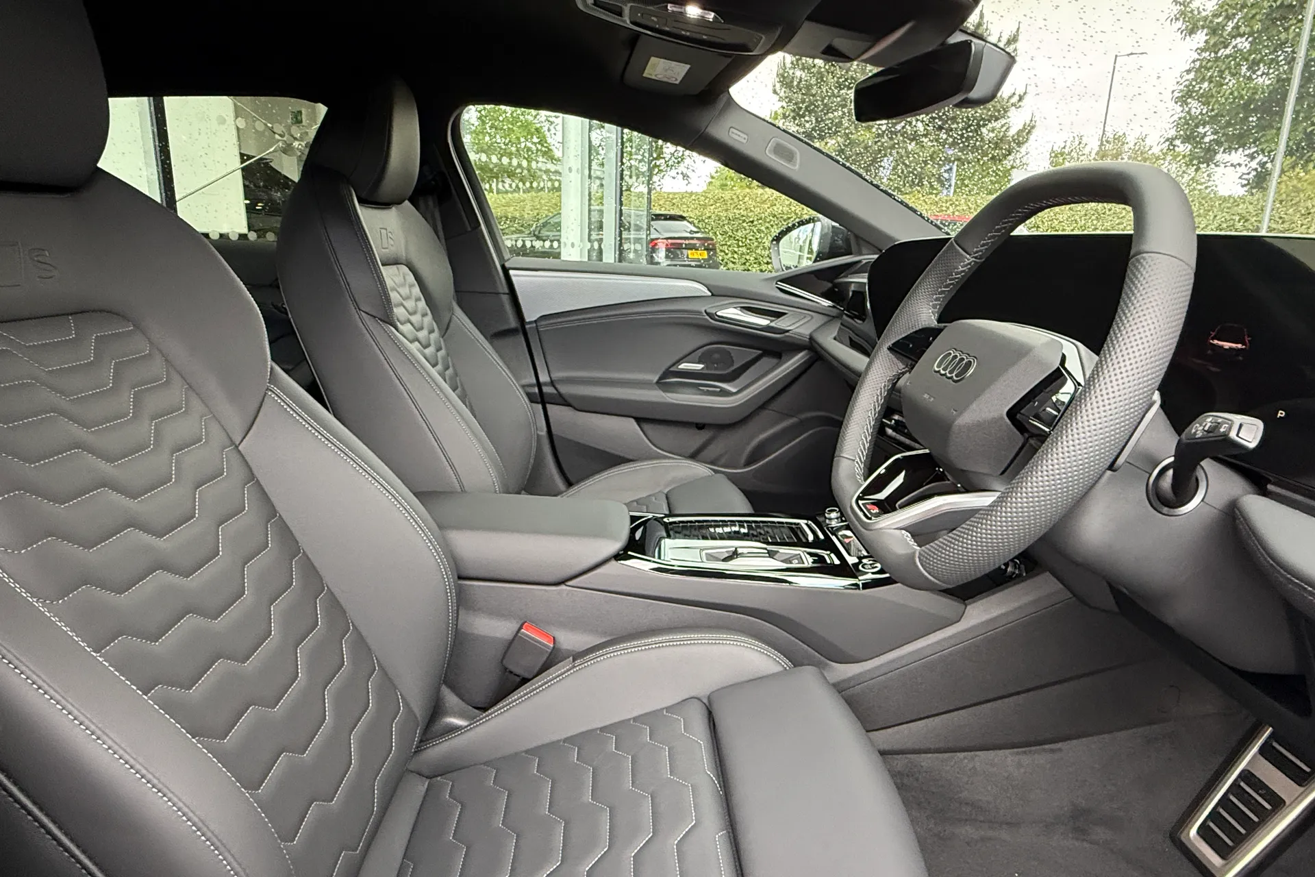 Audi A6 thumbnail image number 34
