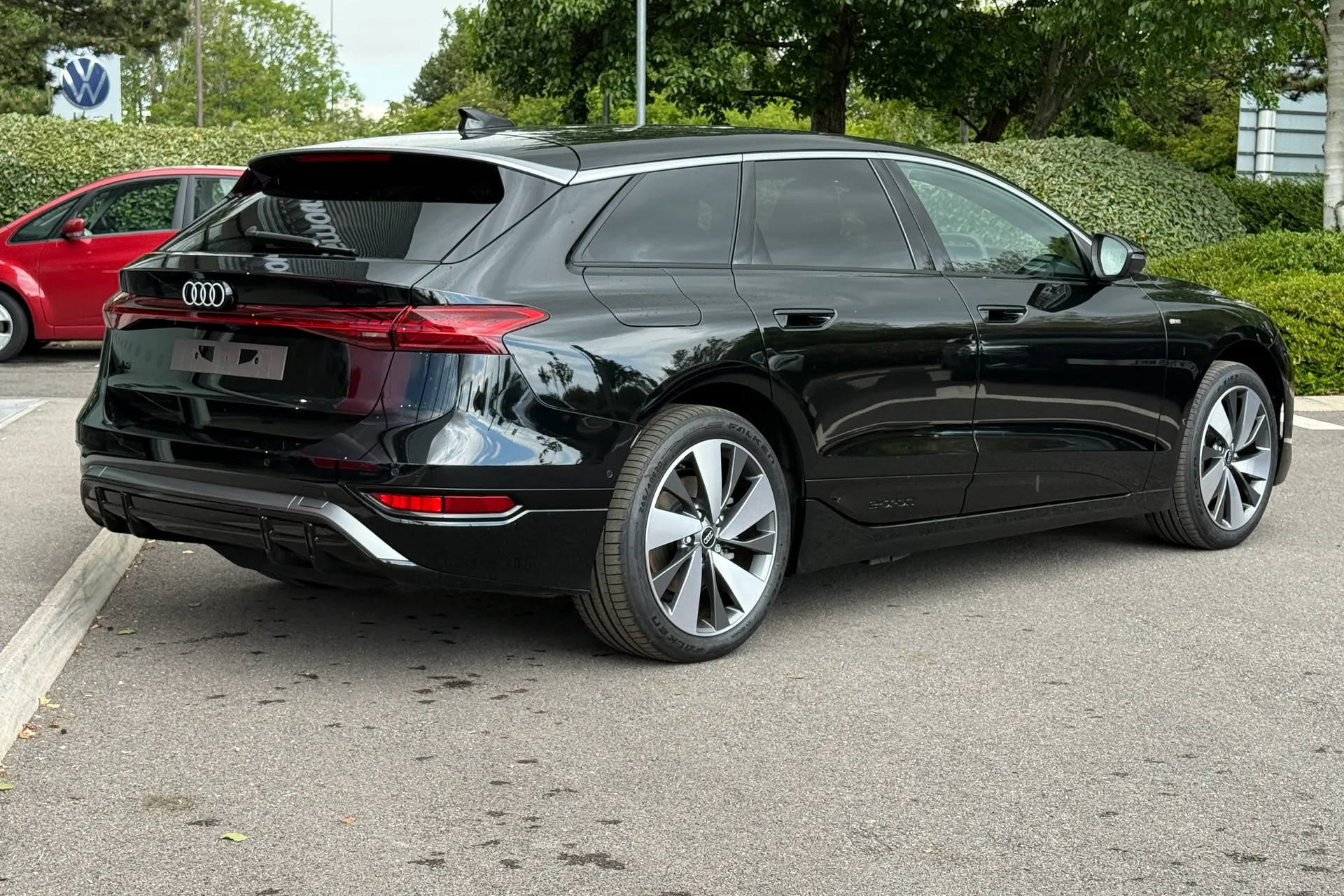 Audi A6 thumbnail image number 12