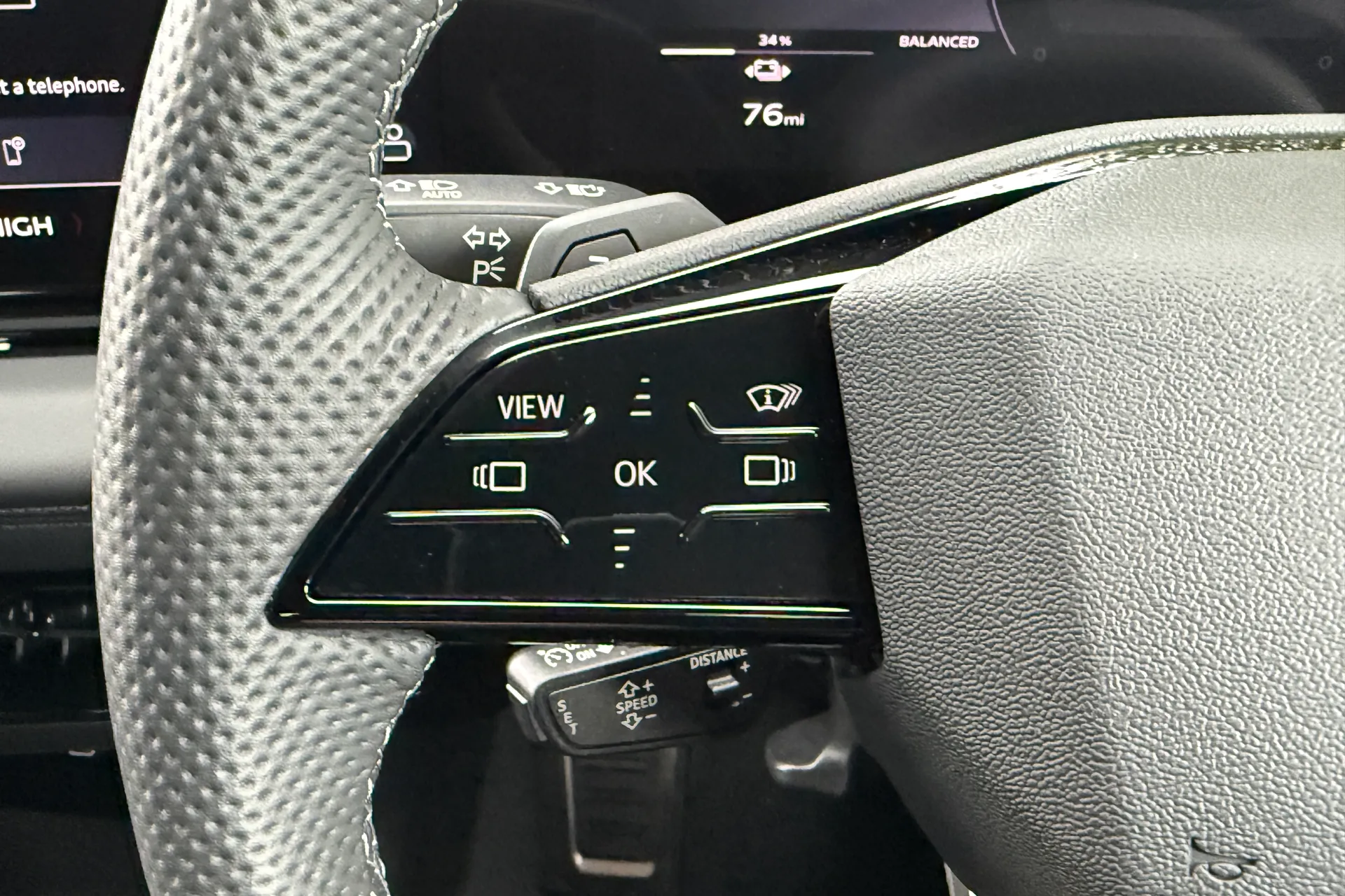 Audi A6 thumbnail image number 43
