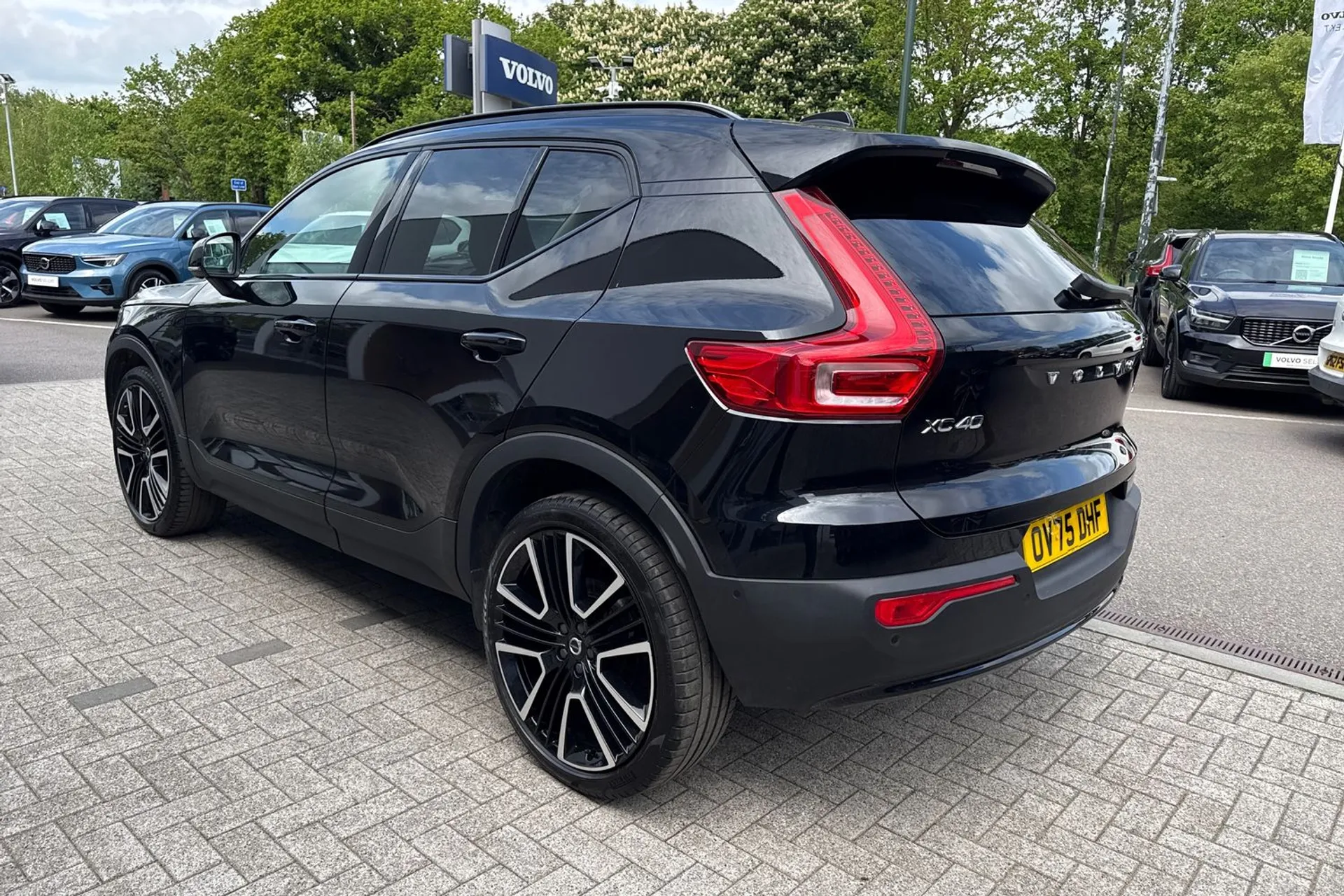 Volvo XC40 thumbnail image number 10